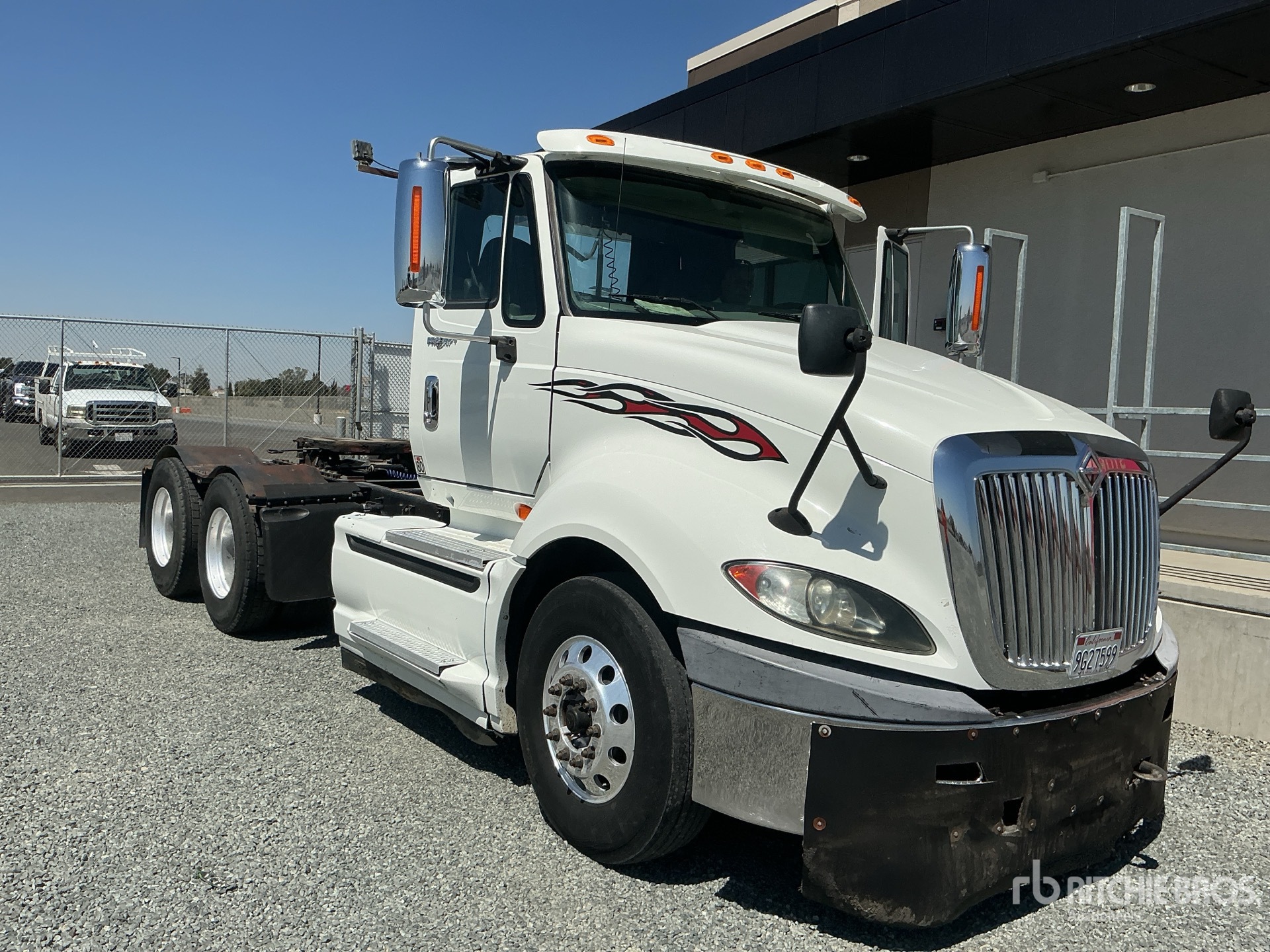 2014 International PROSTAR+ 122