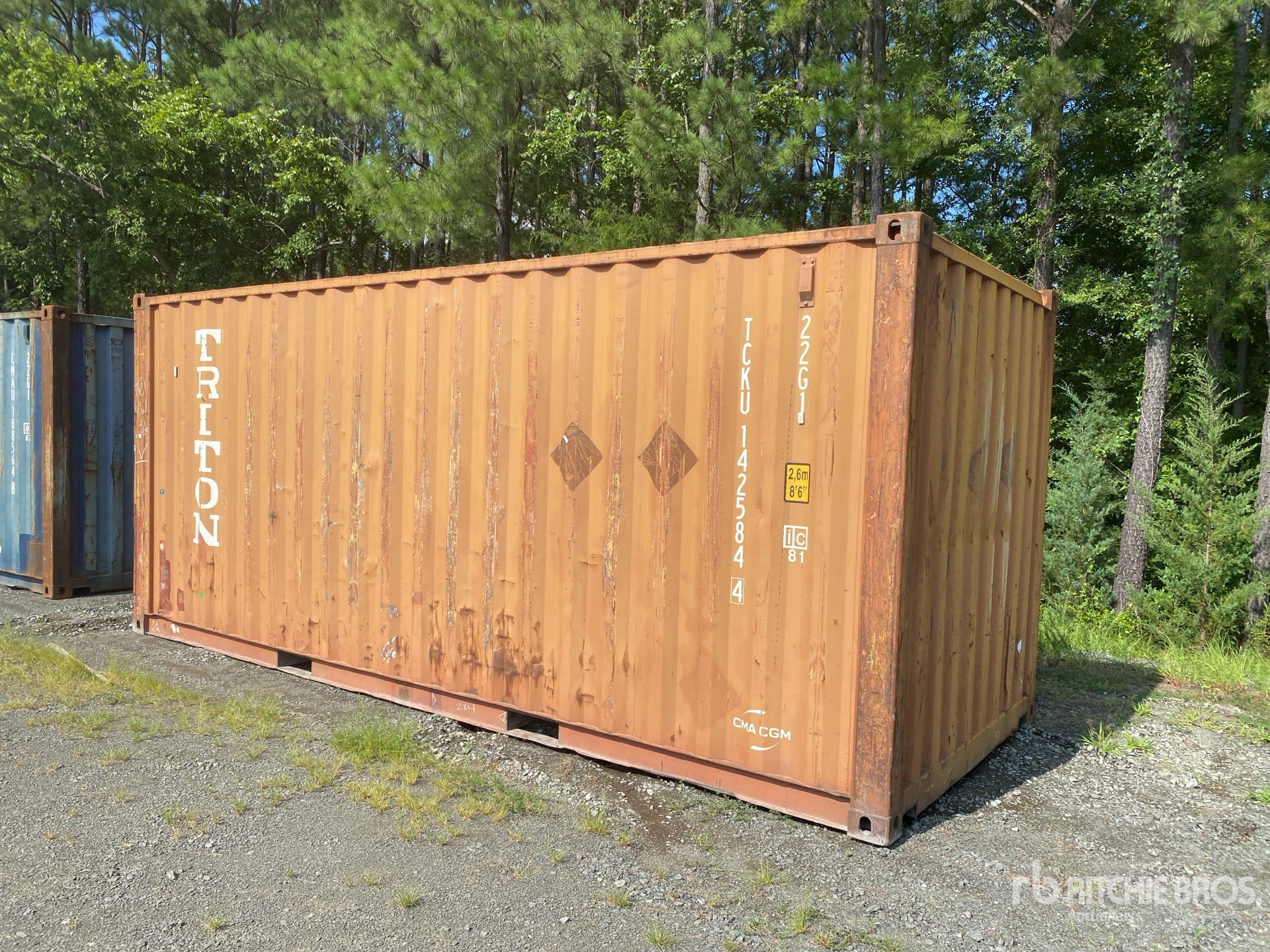 General Appearance with Picture, Left Rear Corner