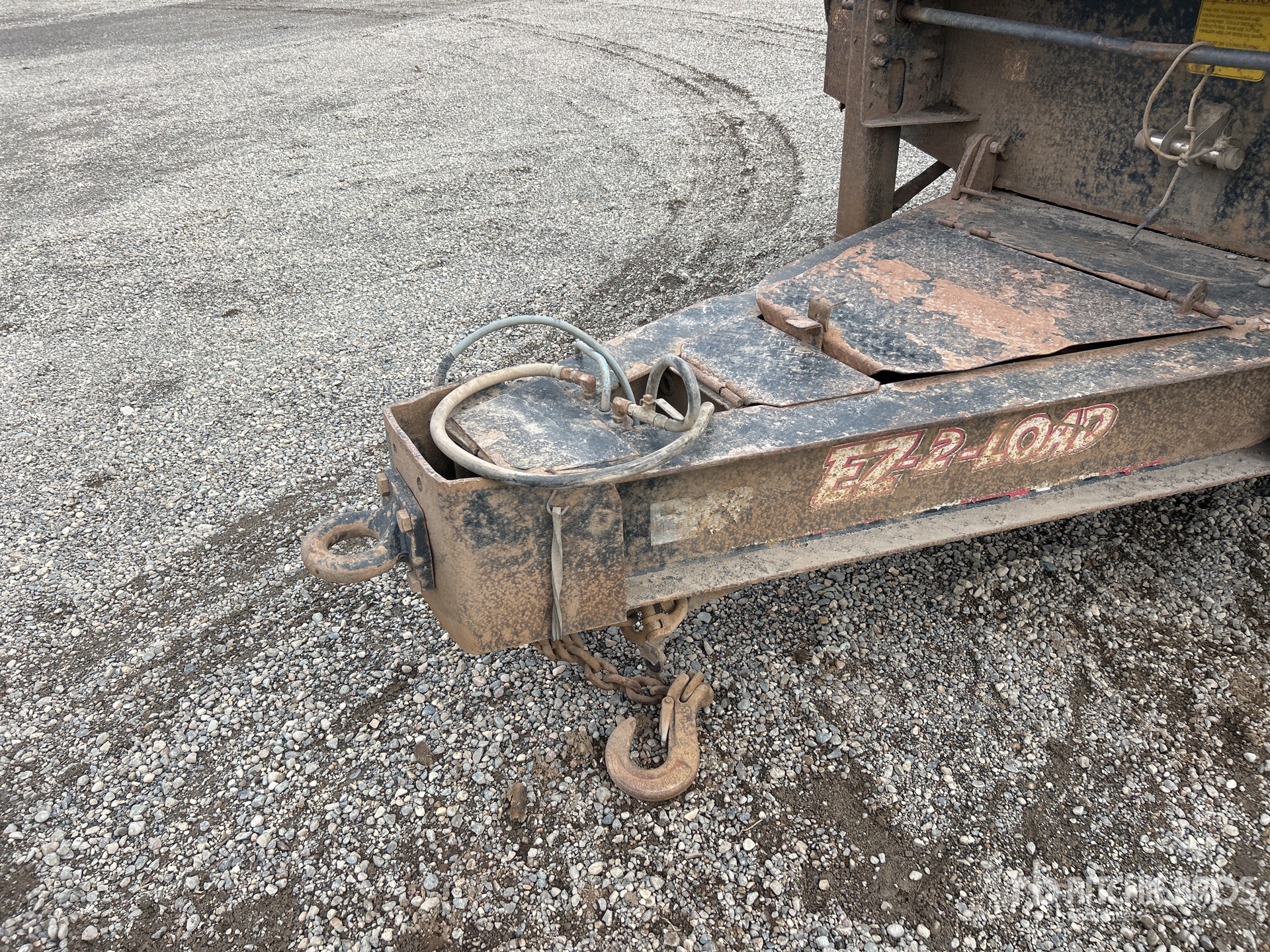 2019 BWS 30 FT TRI/A