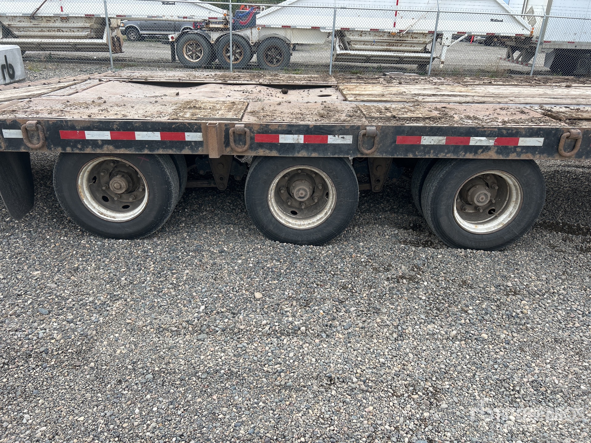 2019 BWS 30 FT TRI/A