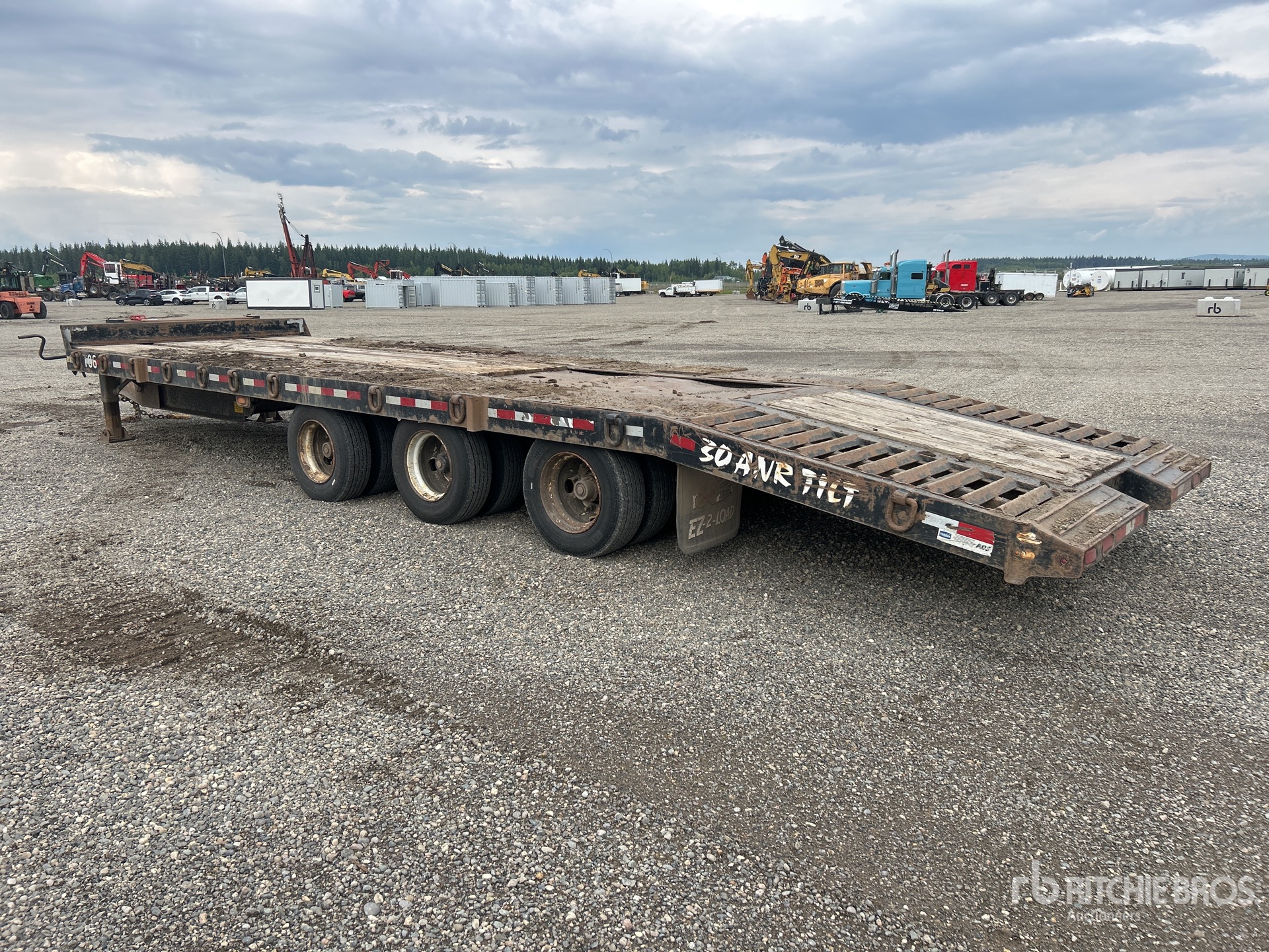 2019 BWS 30 FT TRI/A