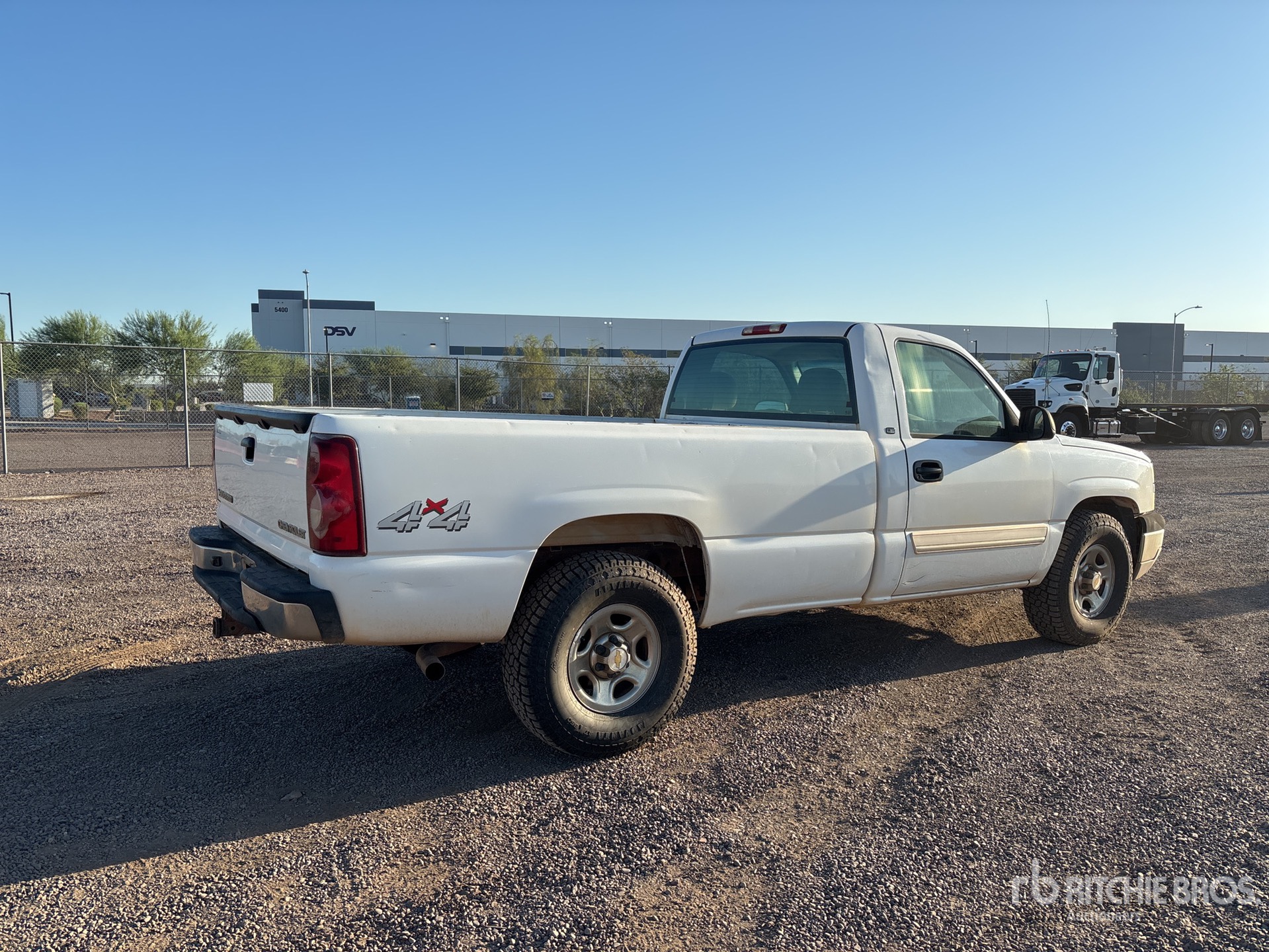 General Appearance with Picture, Right Rear Corner