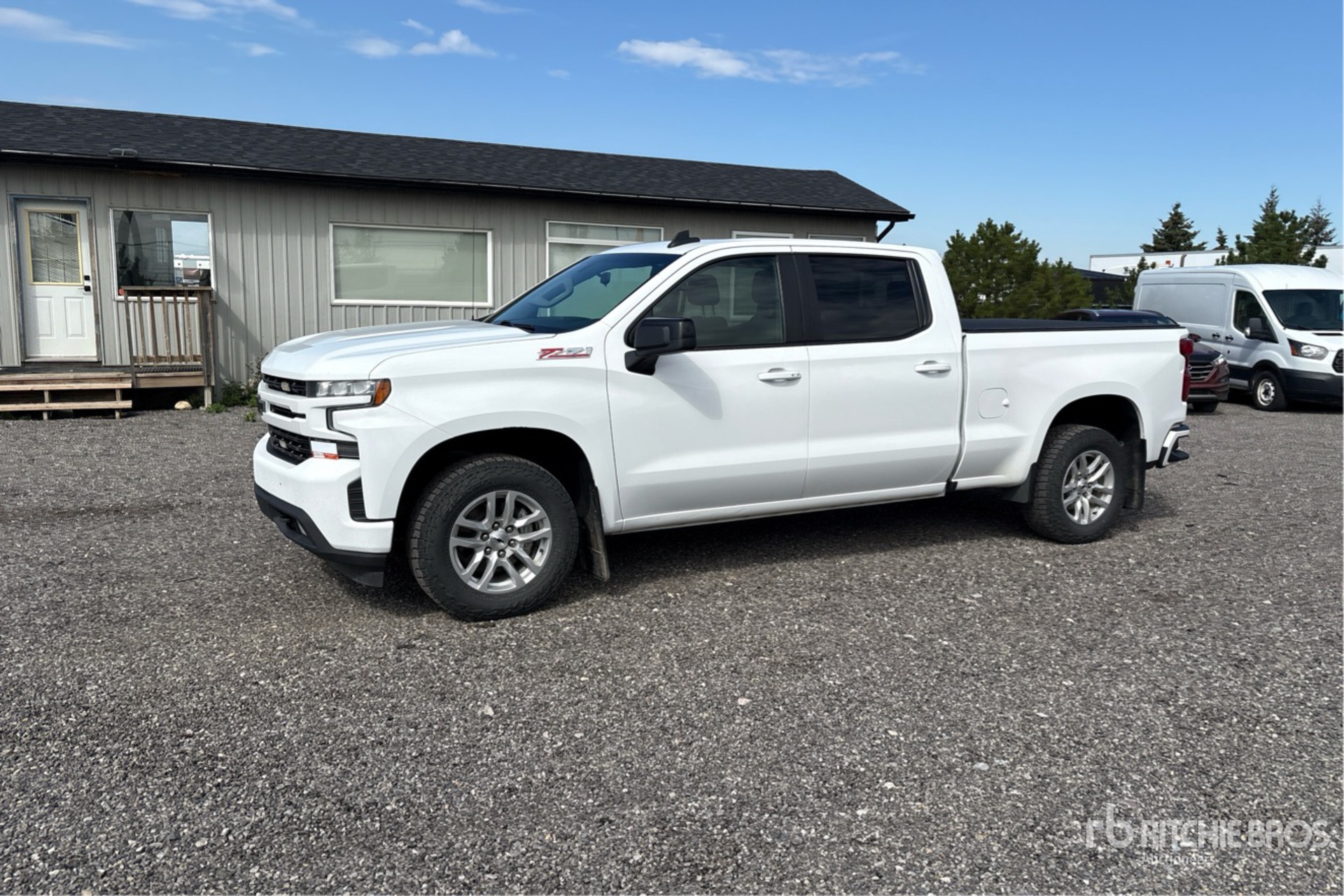 General Appearance with Picture, Left Front Corner