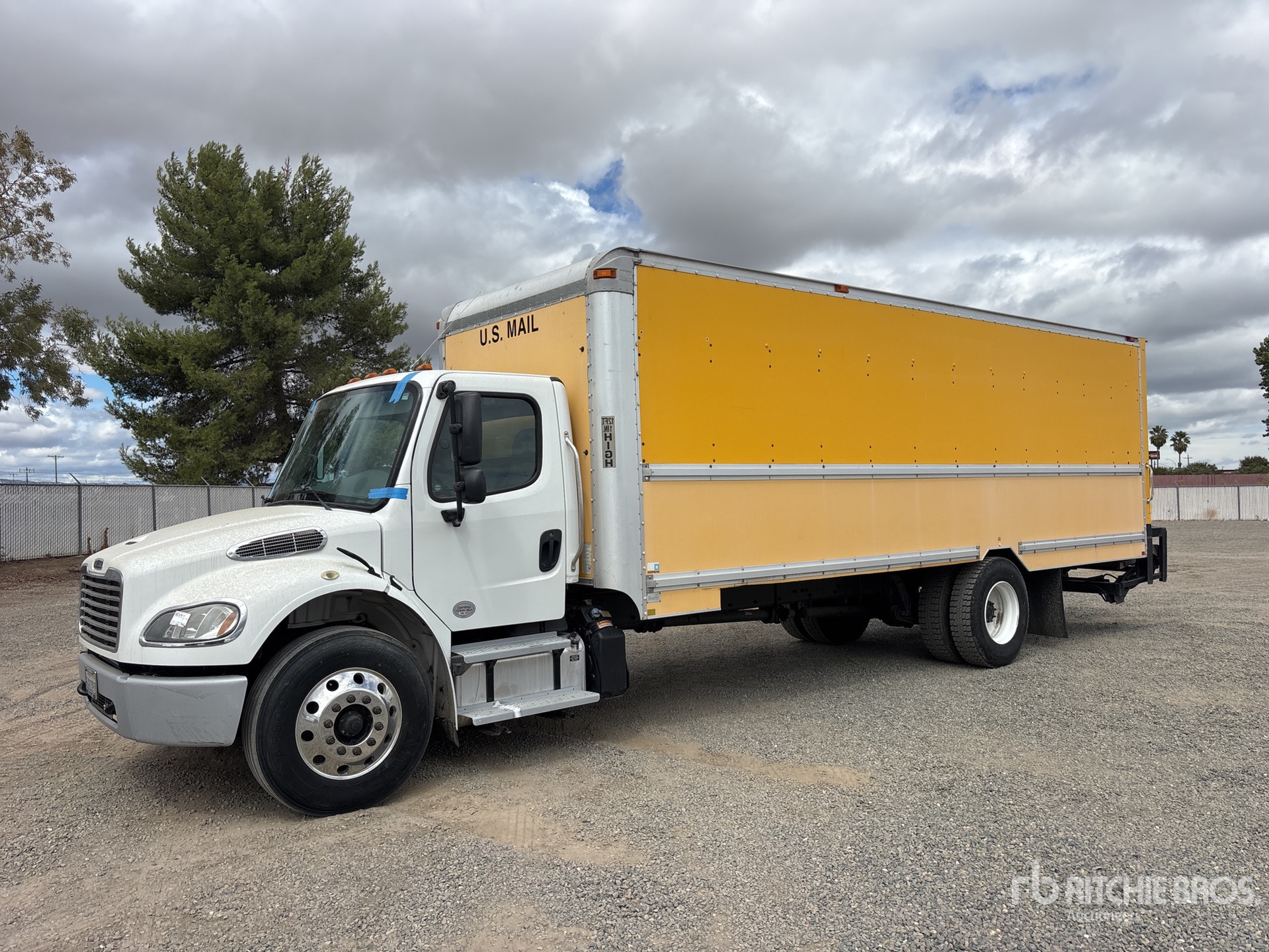 Photo of 2018 Freightliner M2 106