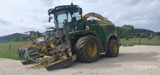2017 John Deere 8600 Forage Harvester