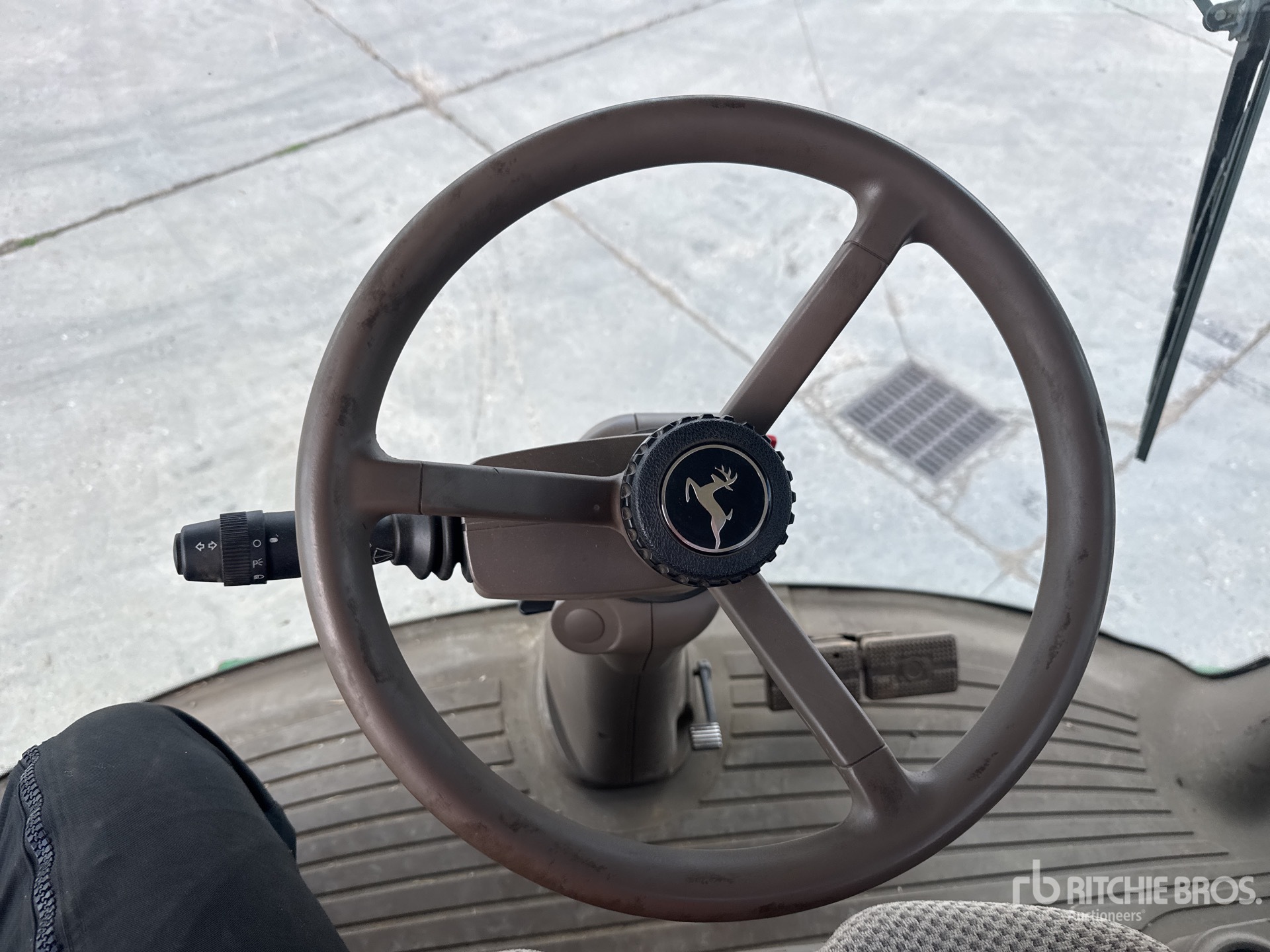 2020 John Deere 8300