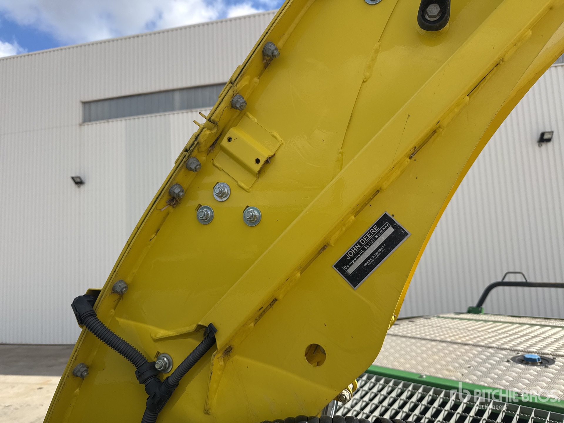 2020 John Deere 8300