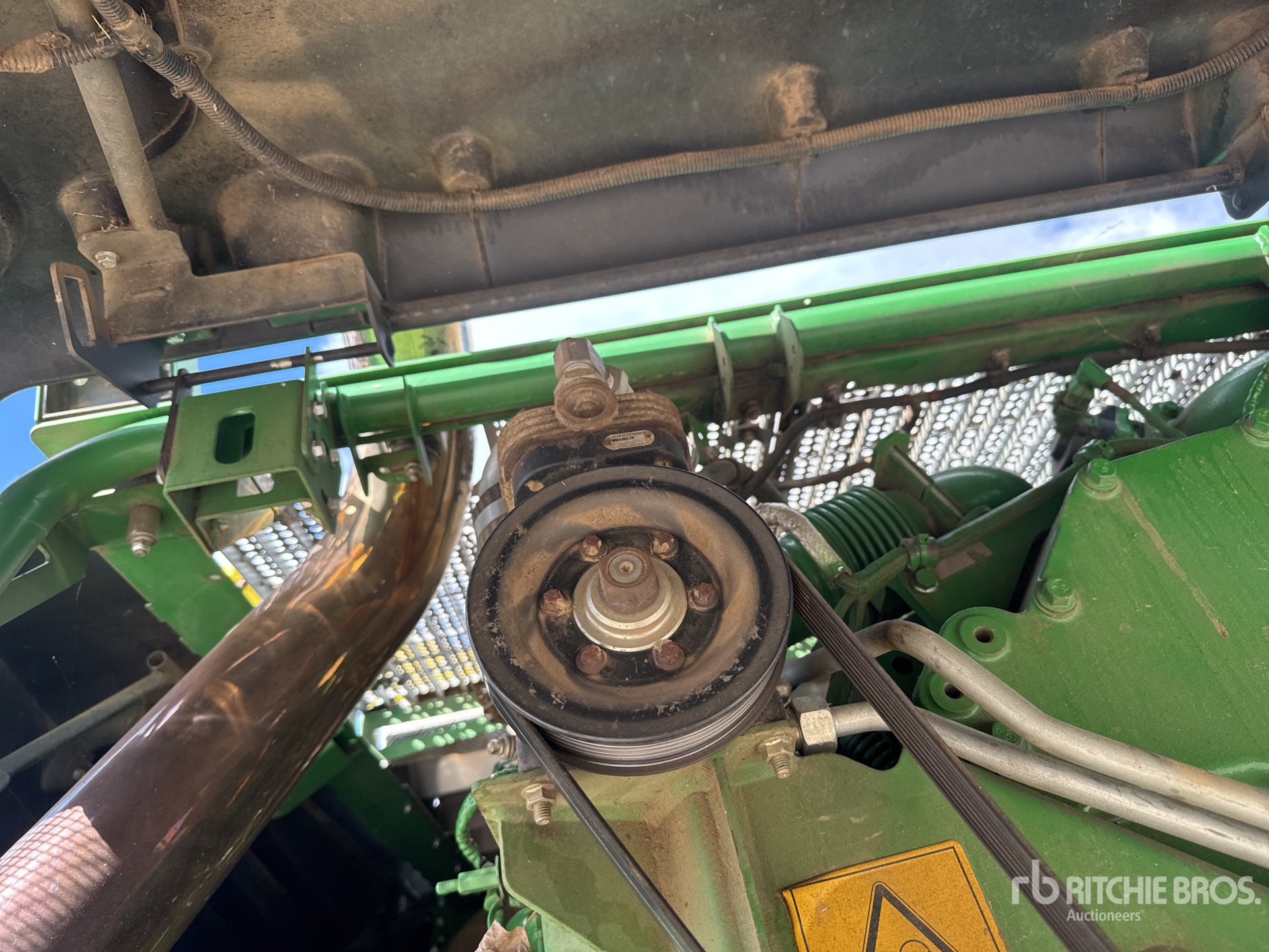 2020 John Deere 8300