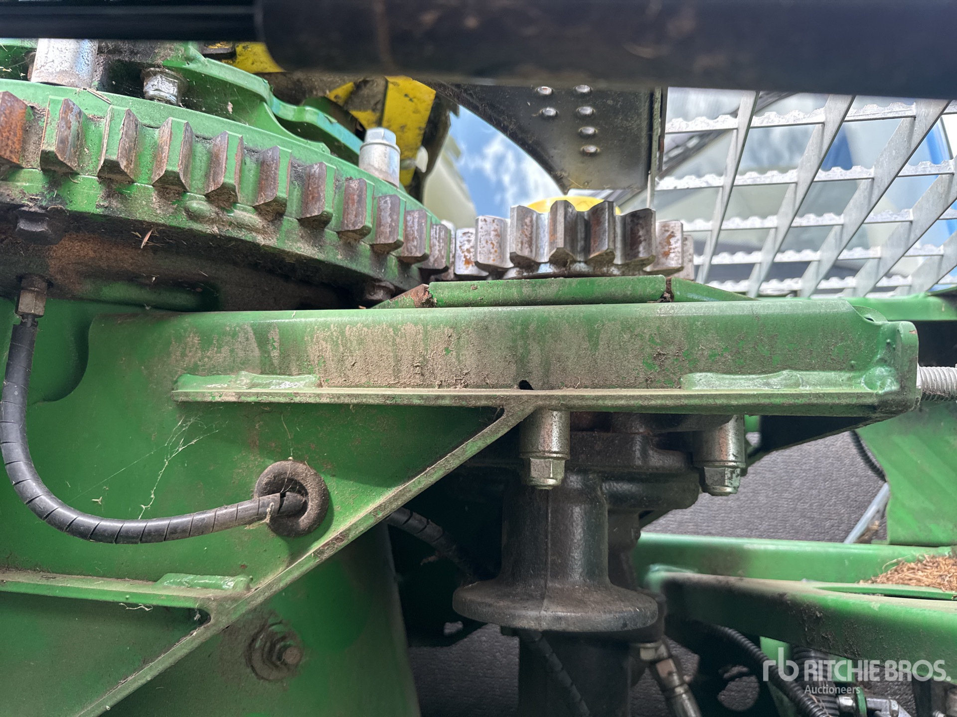 2020 John Deere 8300