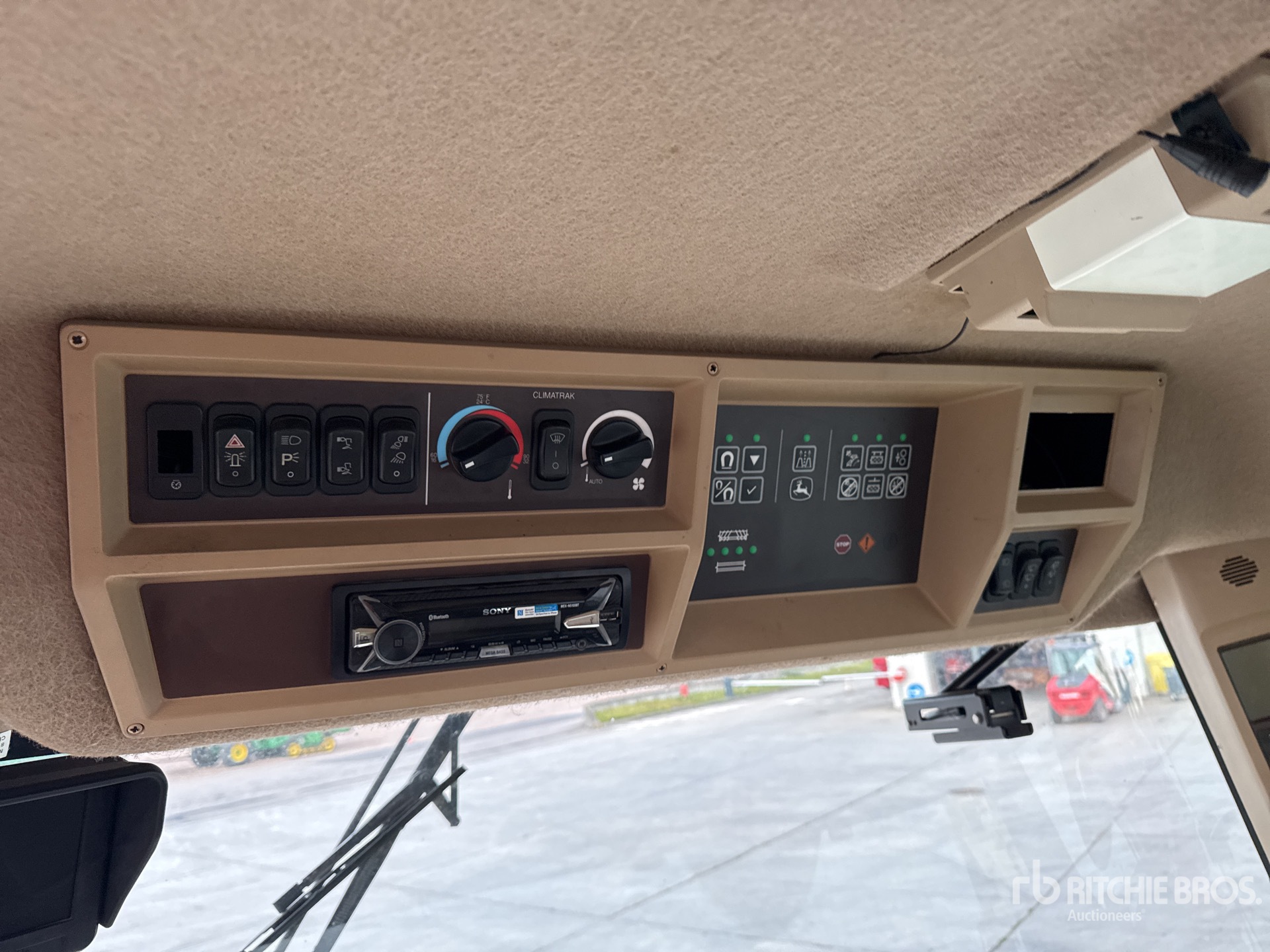 2014 John Deere 7380I