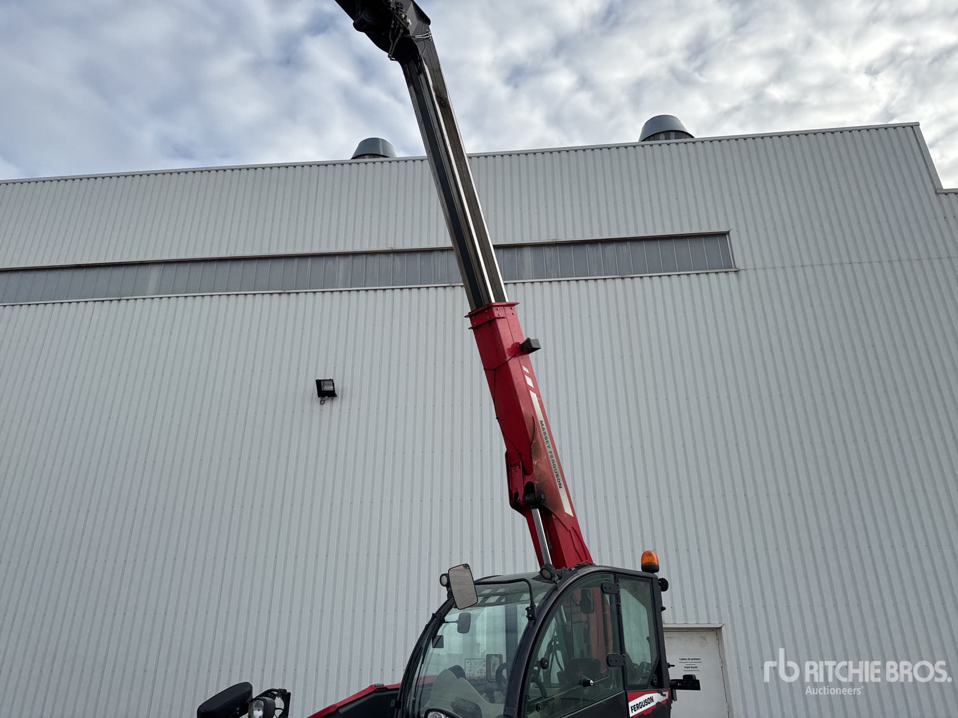 2020 Massey Ferguson TH.8043