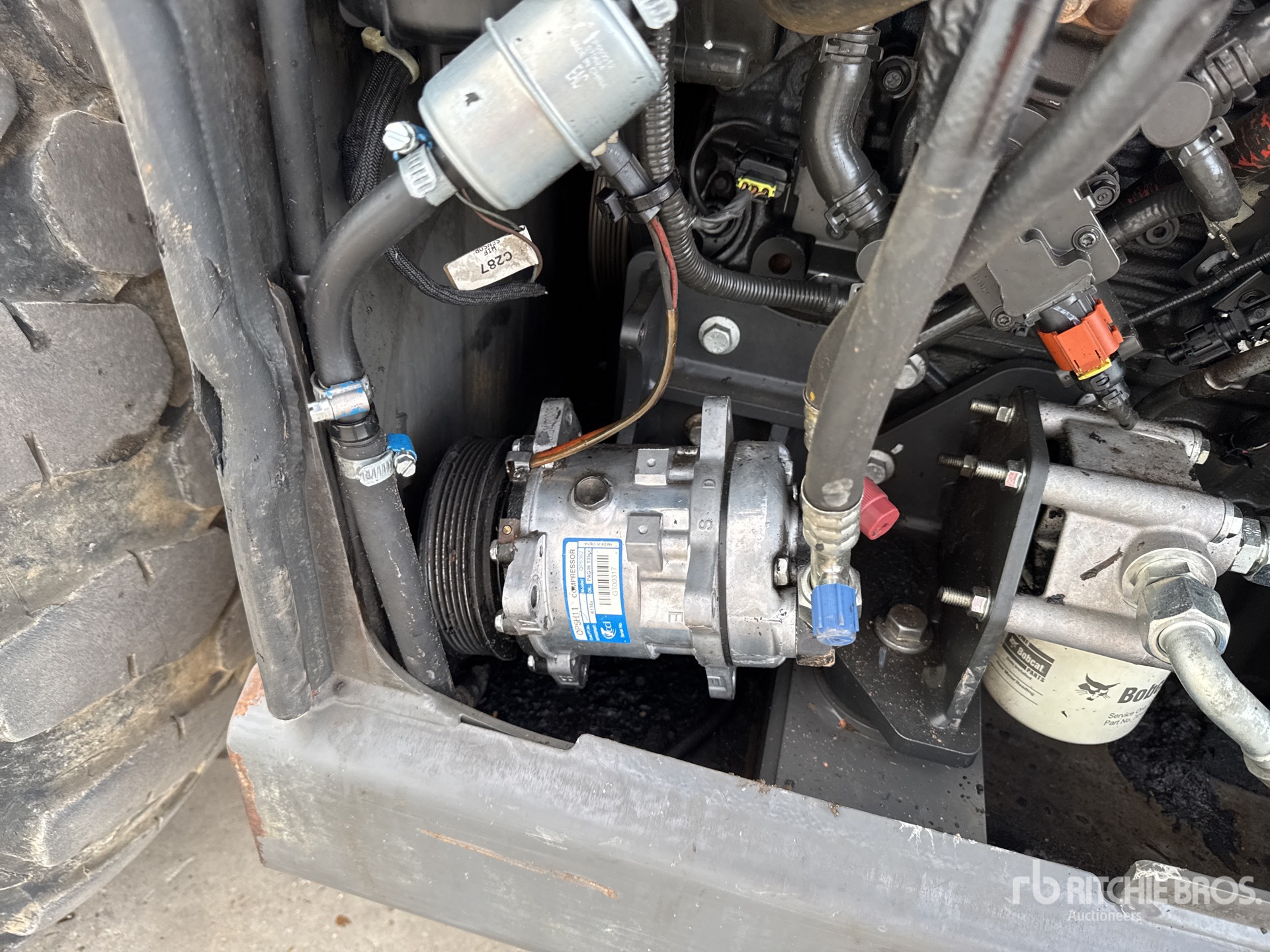 2020 Massey Ferguson TH.8043