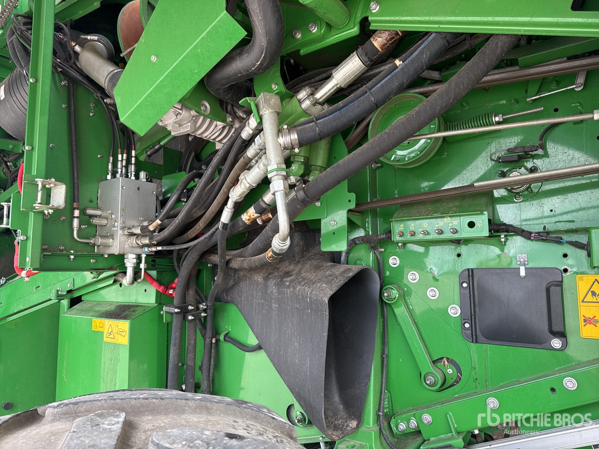 2020 John Deere S780 HILLMASTER