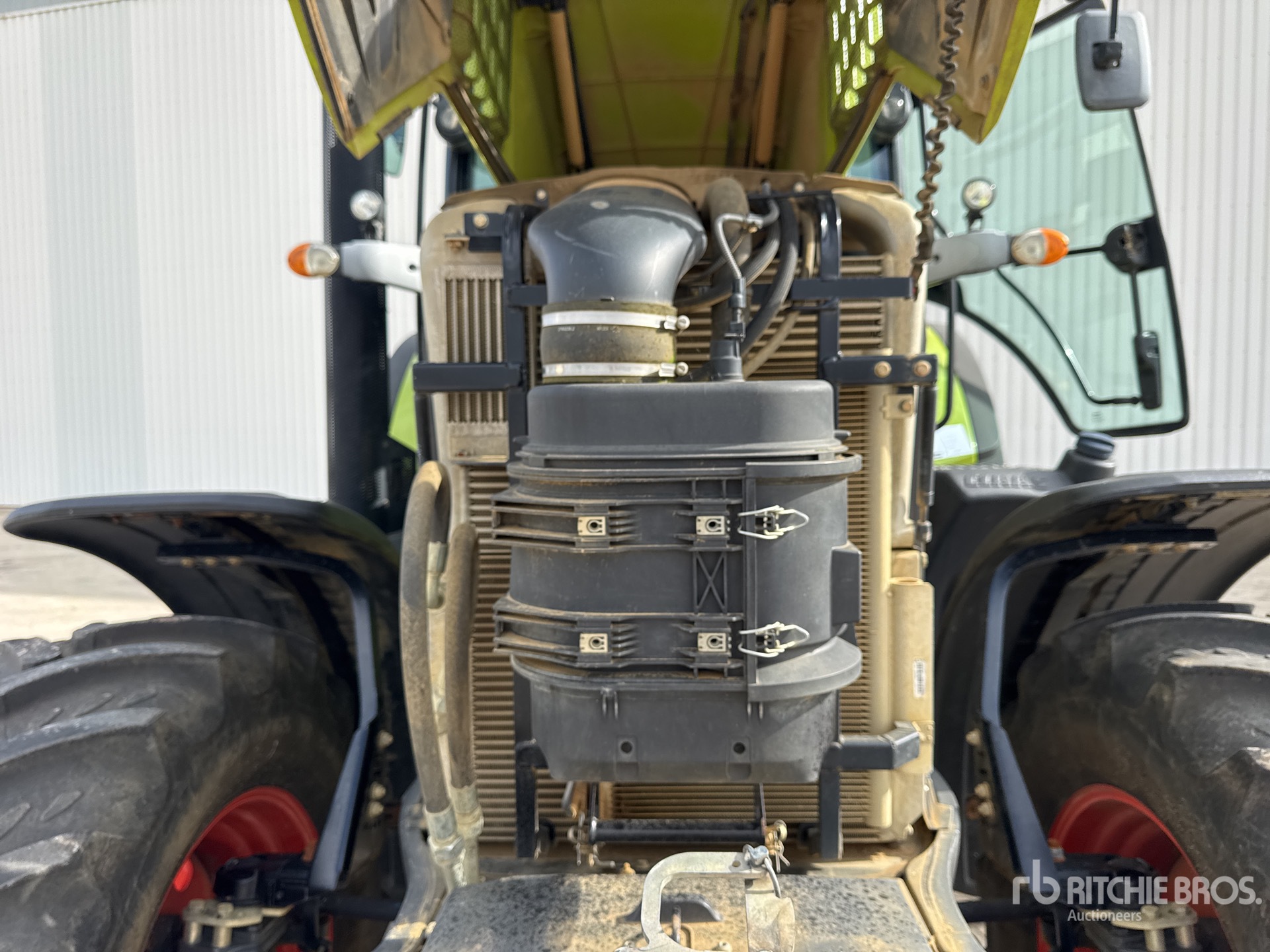 2017 Claas AXION 800
