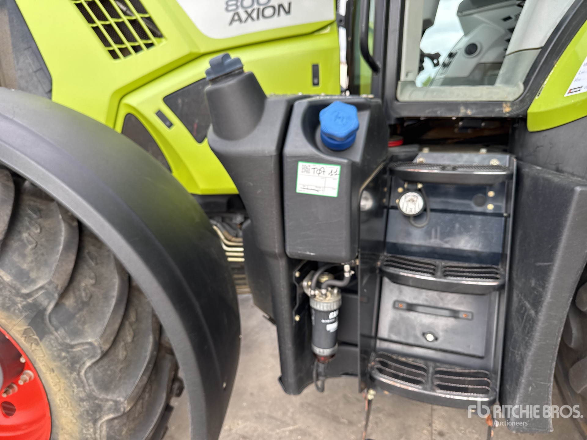 2017 Claas AXION 800