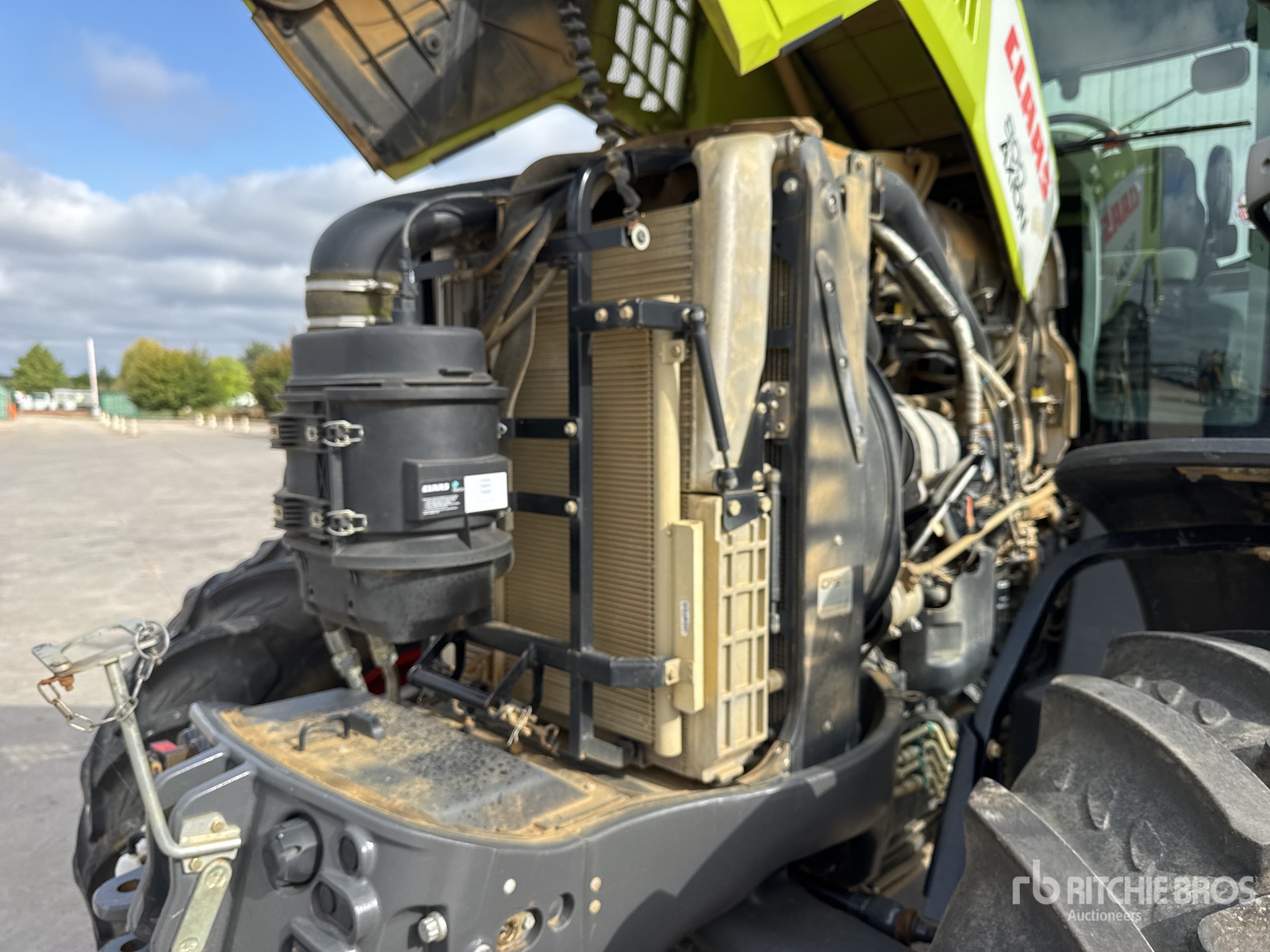 2017 Claas AXION 800