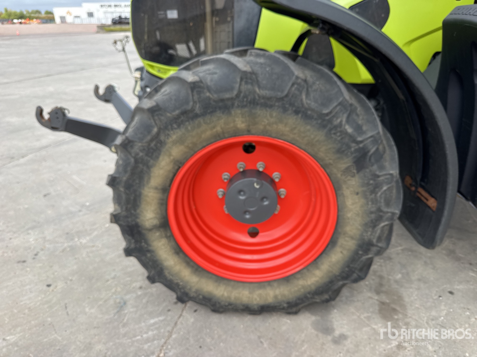 2017 Claas AXION 800