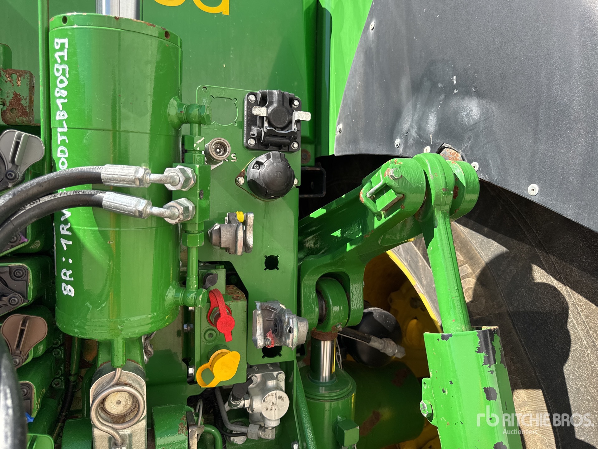 2021 John Deere 8R 410