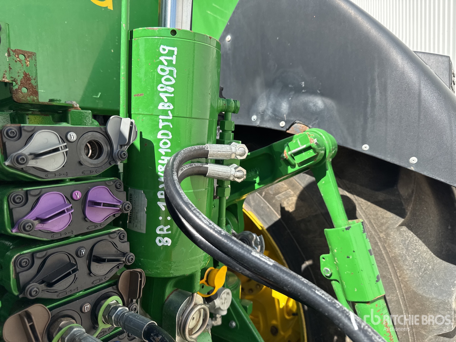 2021 John Deere 8R 410