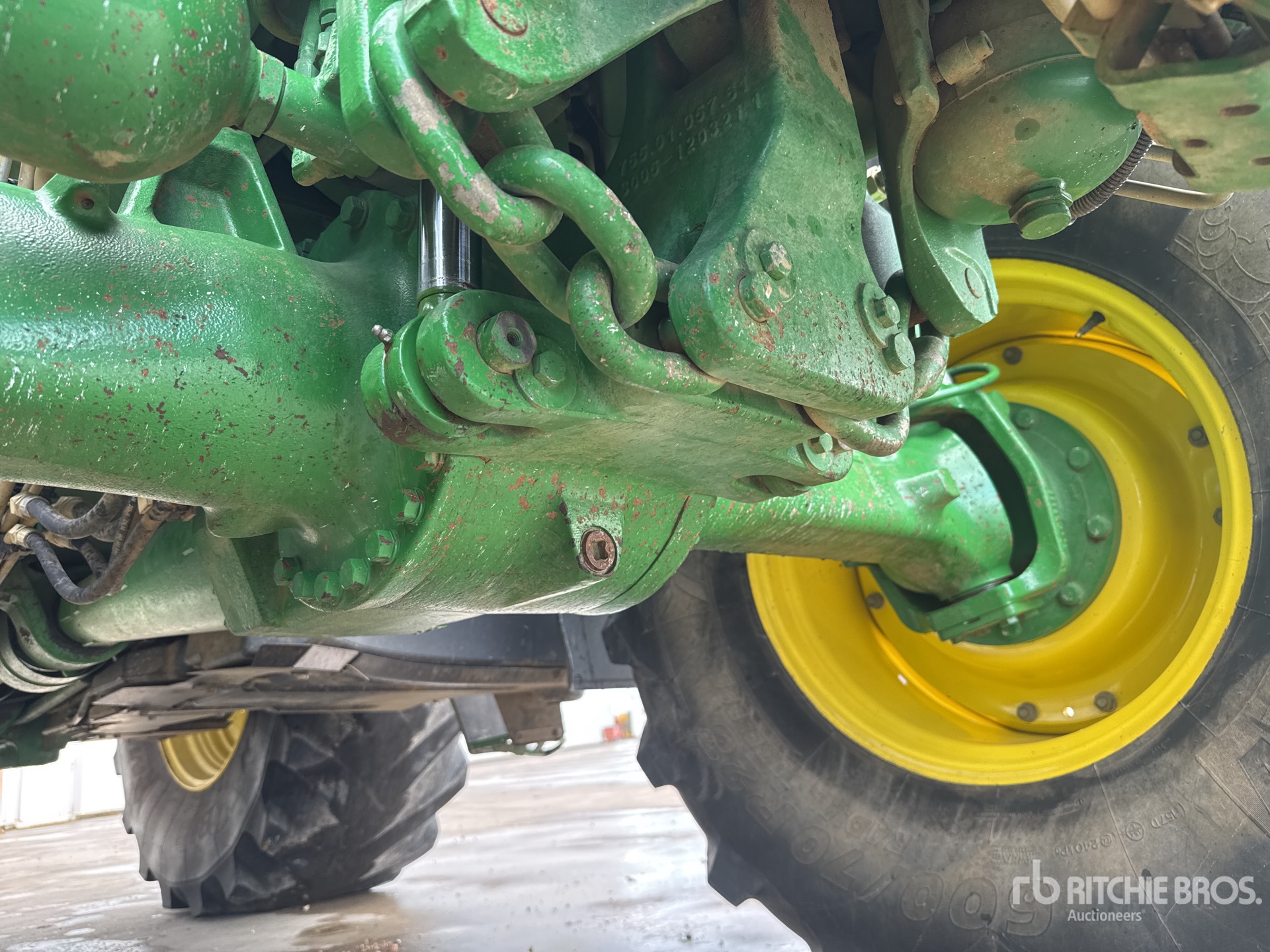 2021 John Deere 6215R