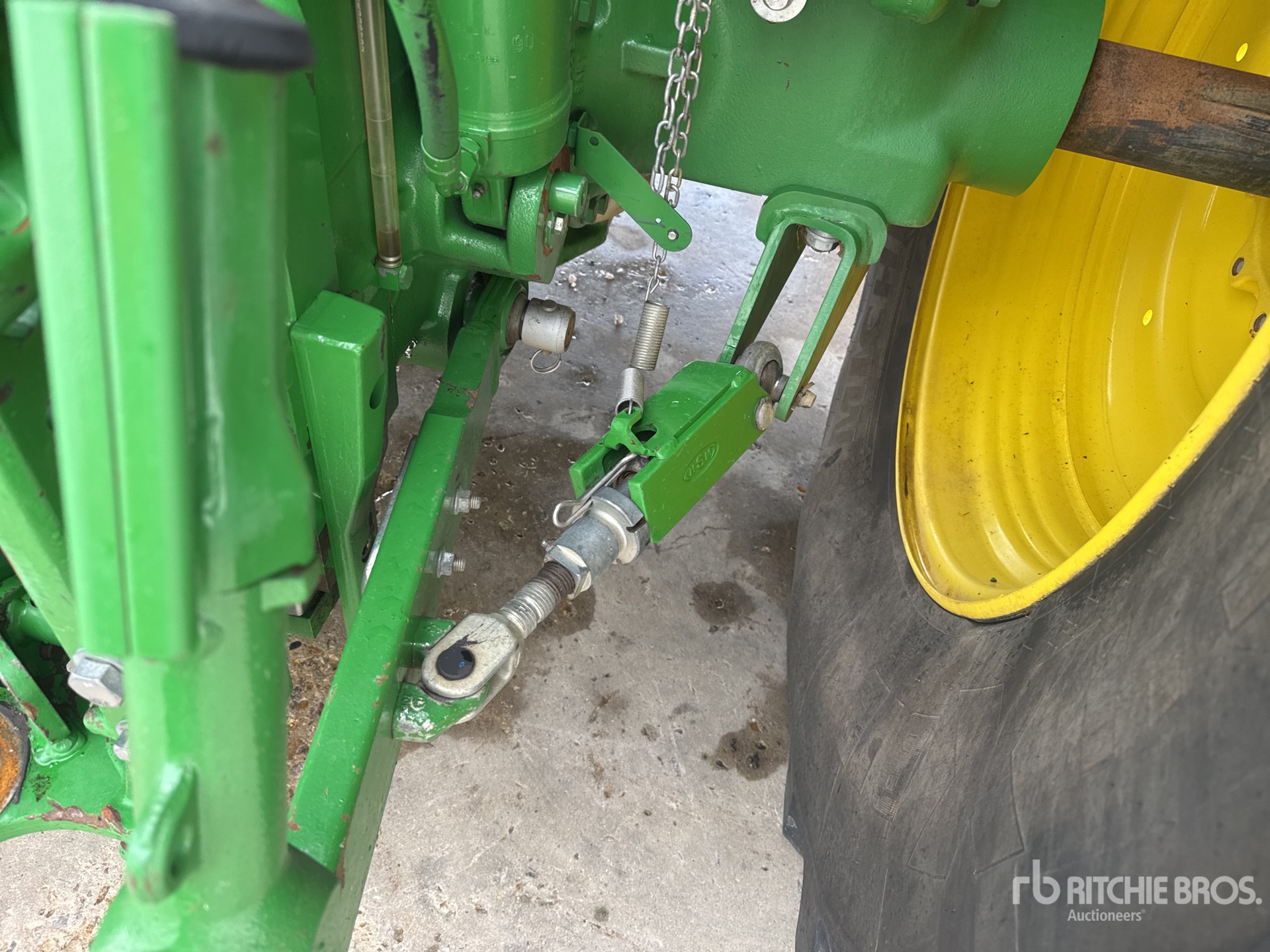 2021 John Deere 6215R