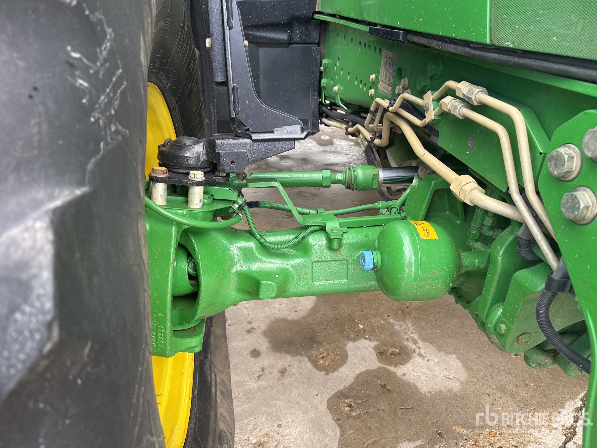 2021 John Deere 6215R