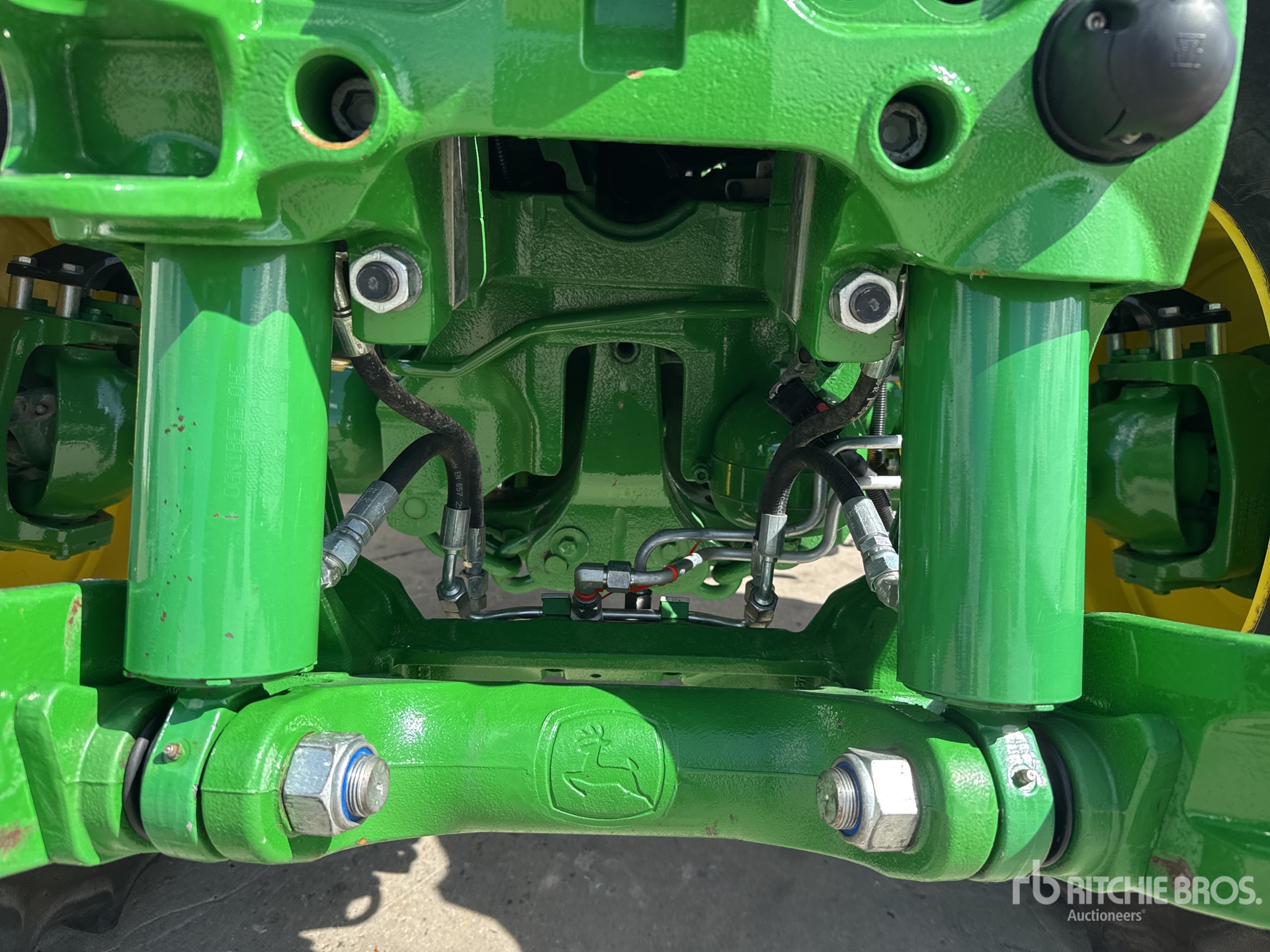 2024 John Deere 6195M