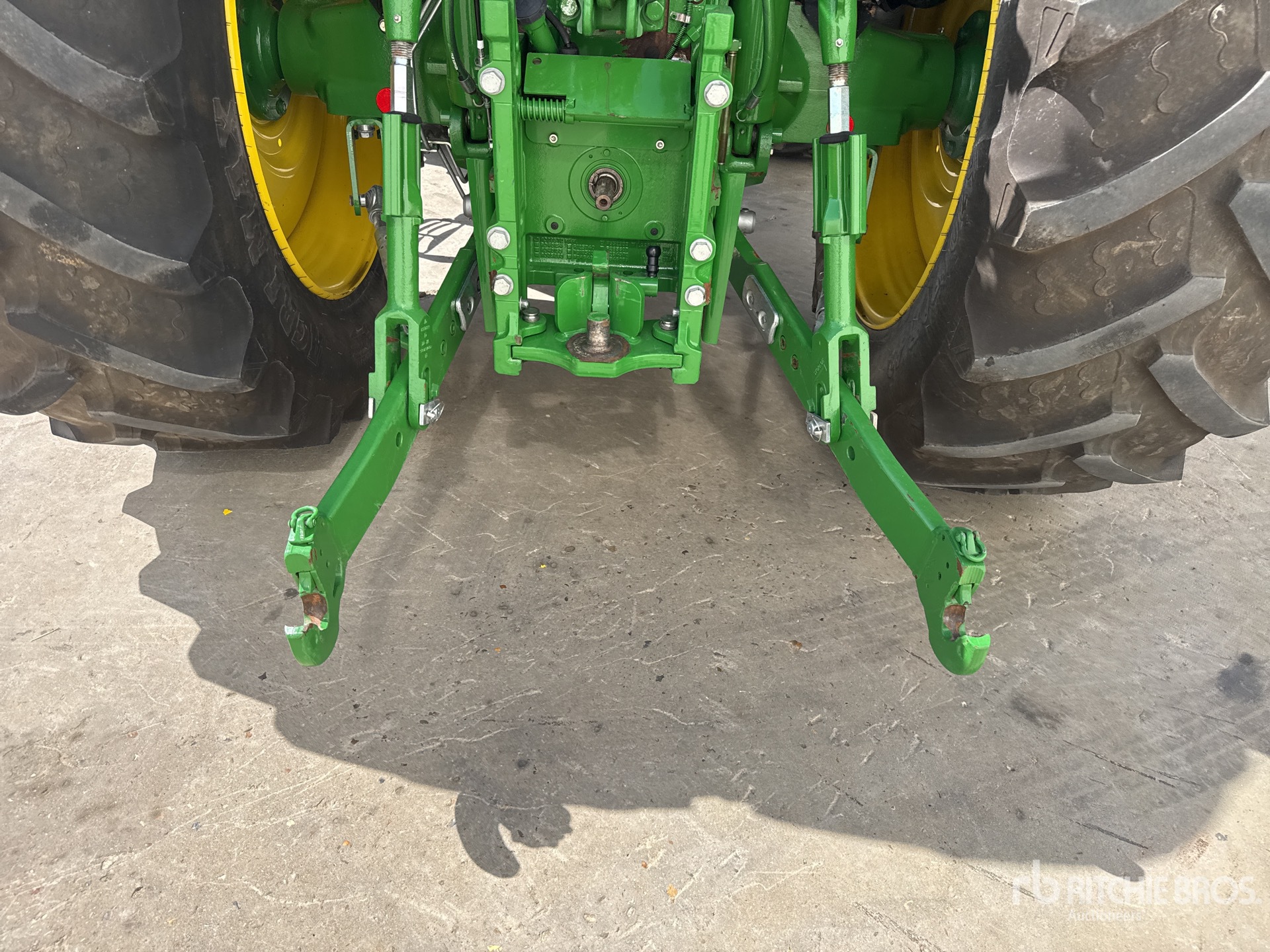 2024 John Deere 6195M
