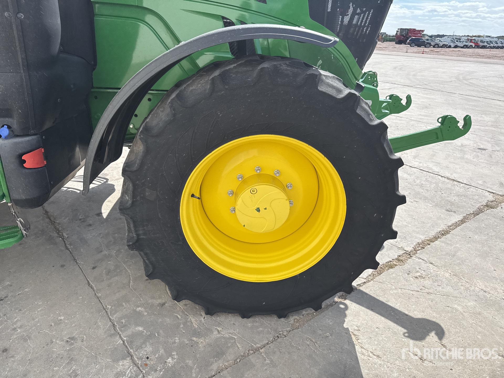 2024 John Deere 6195M