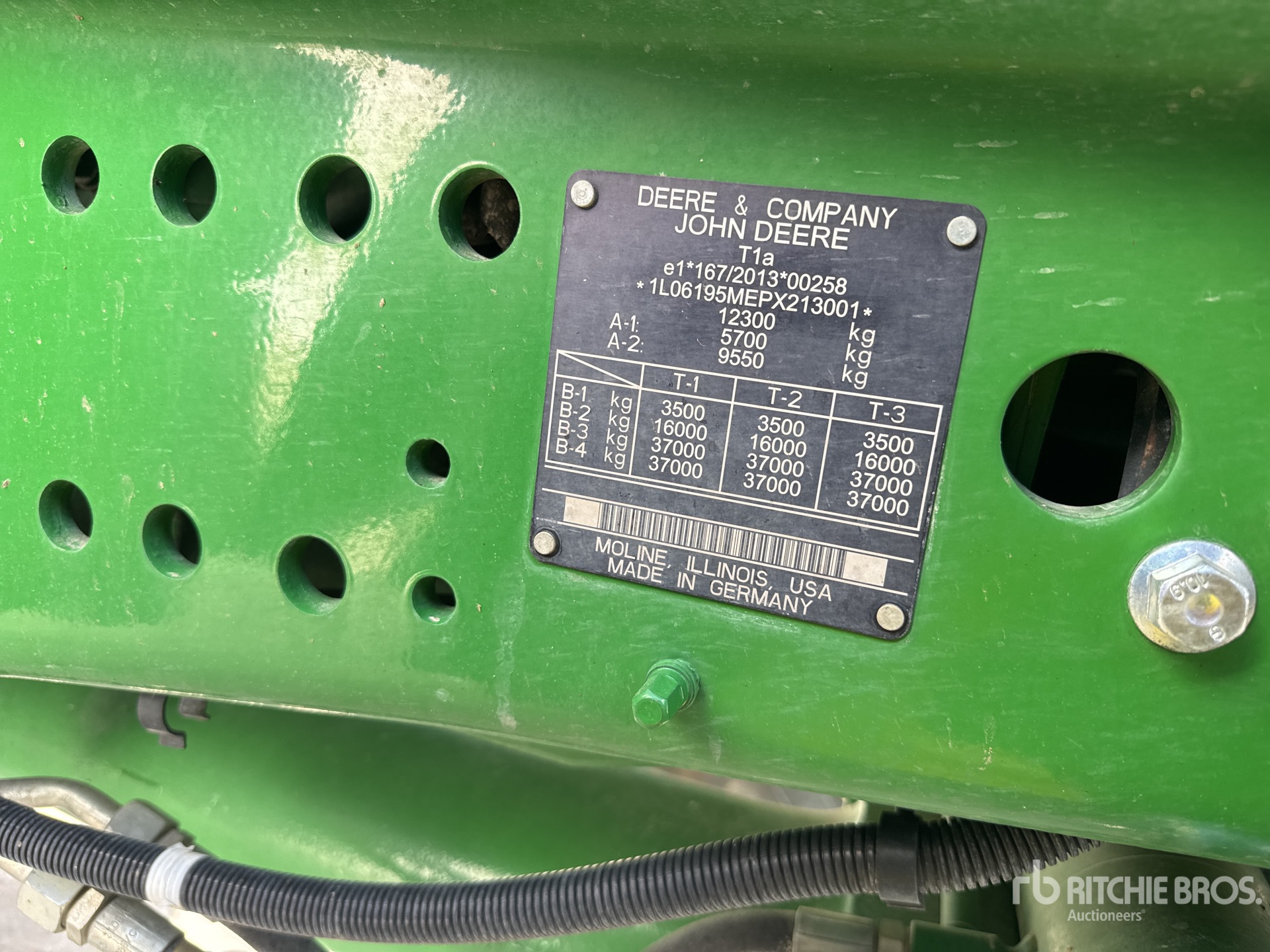 2024 John Deere 6195M