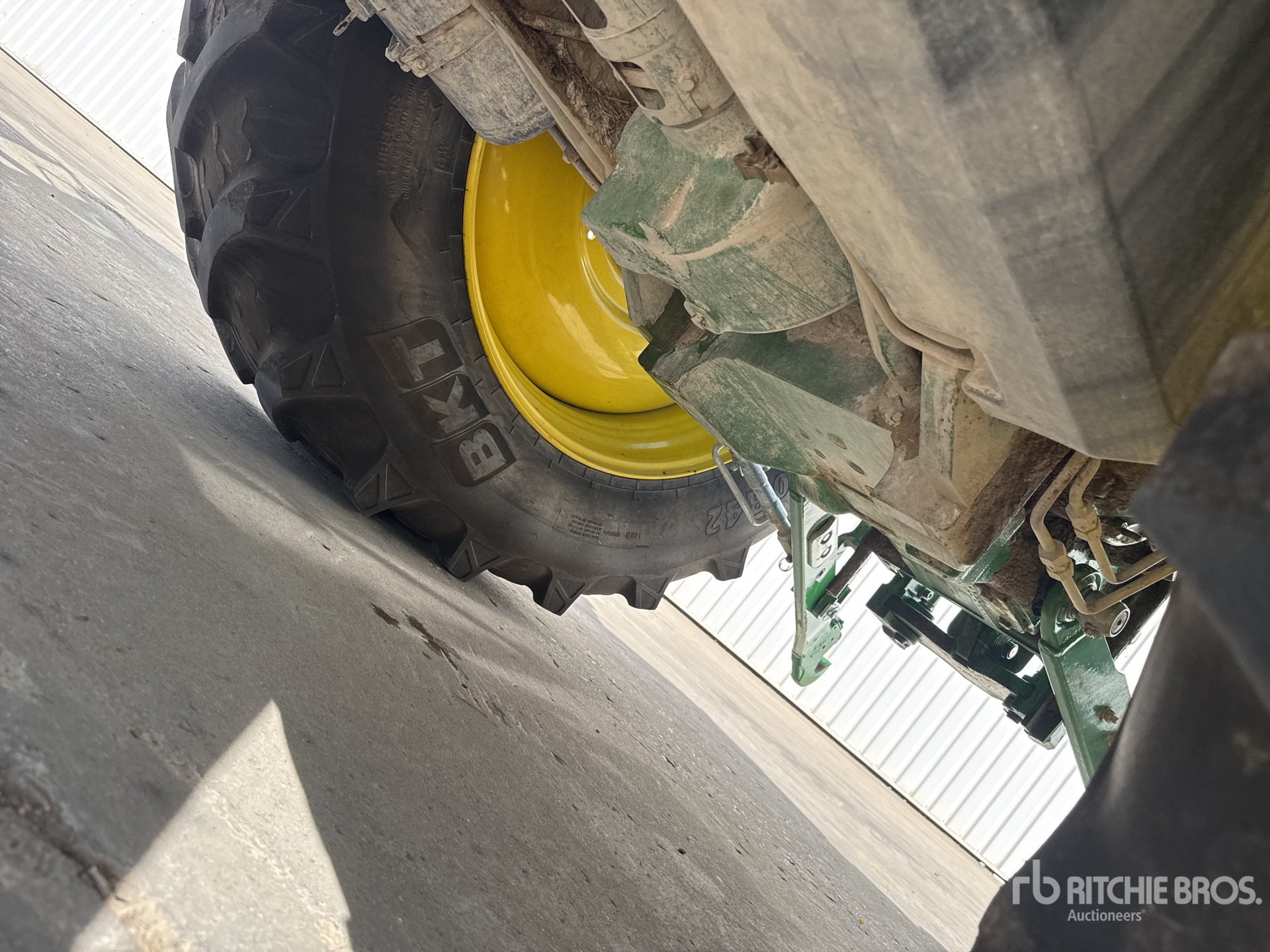 2024 John Deere 6195M