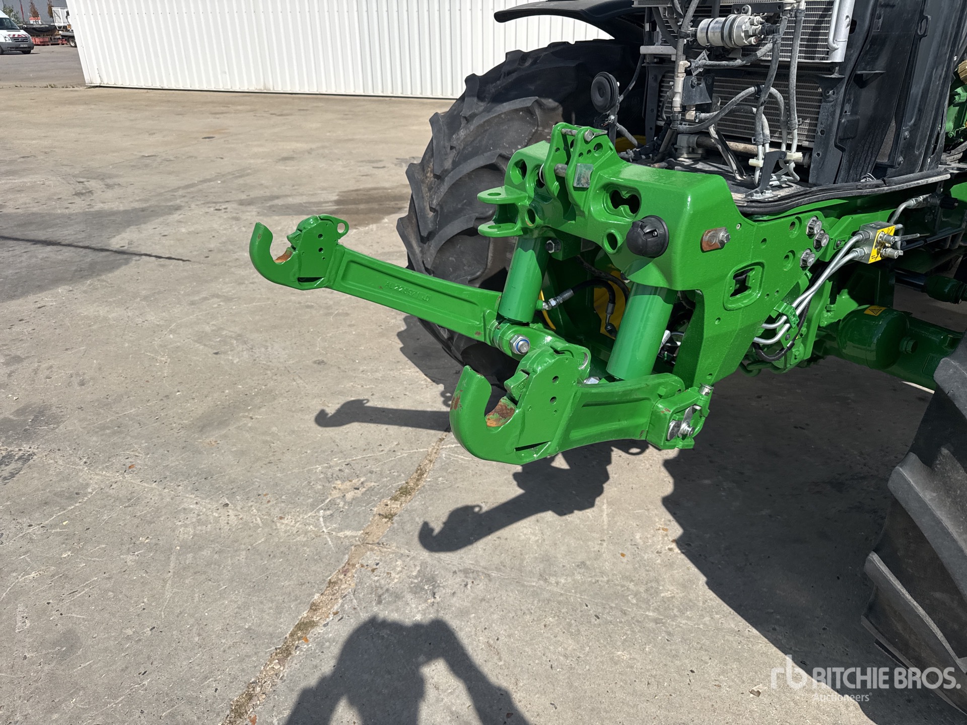 2024 John Deere 6195M