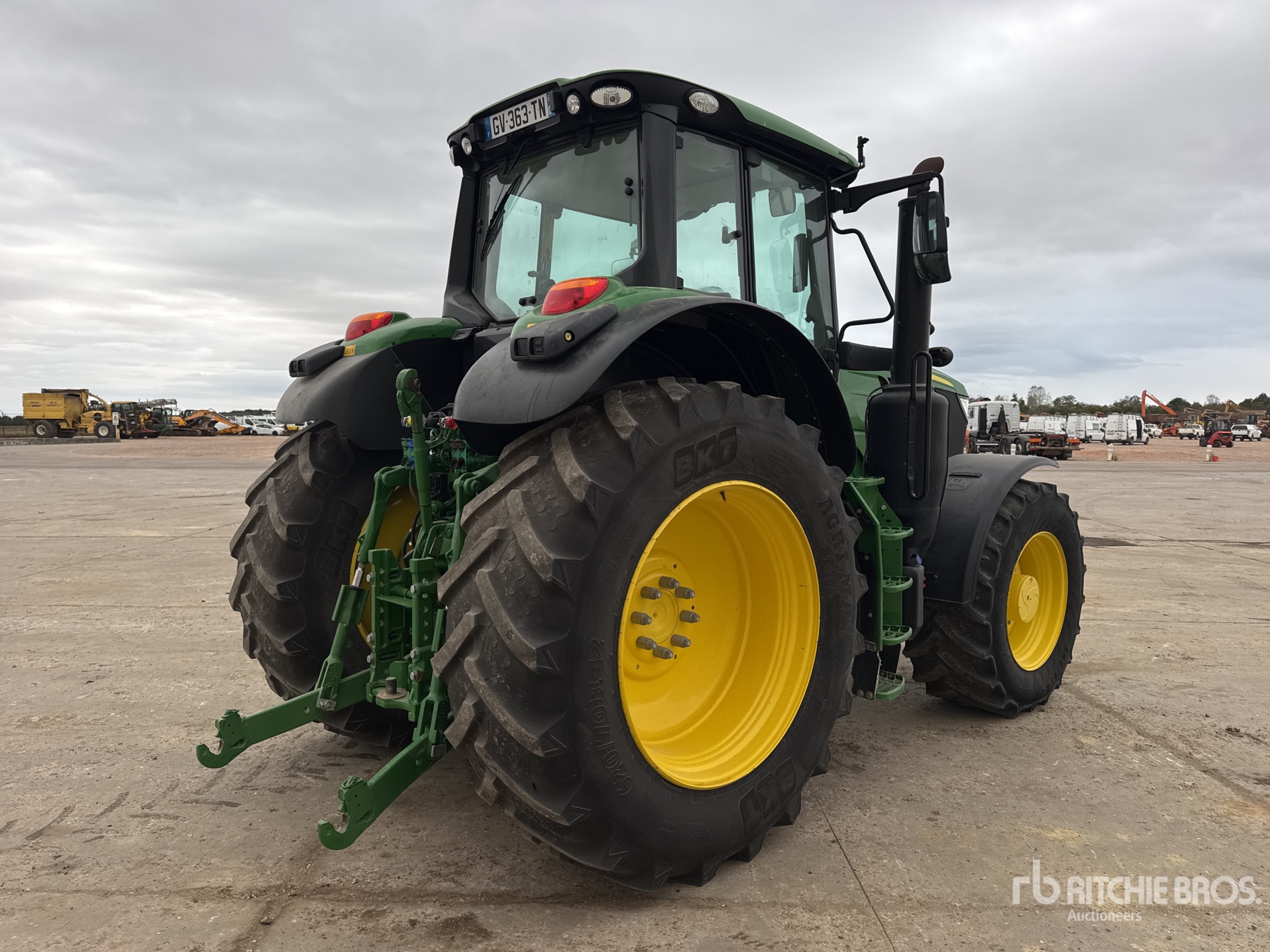 2024 John Deere 6195M