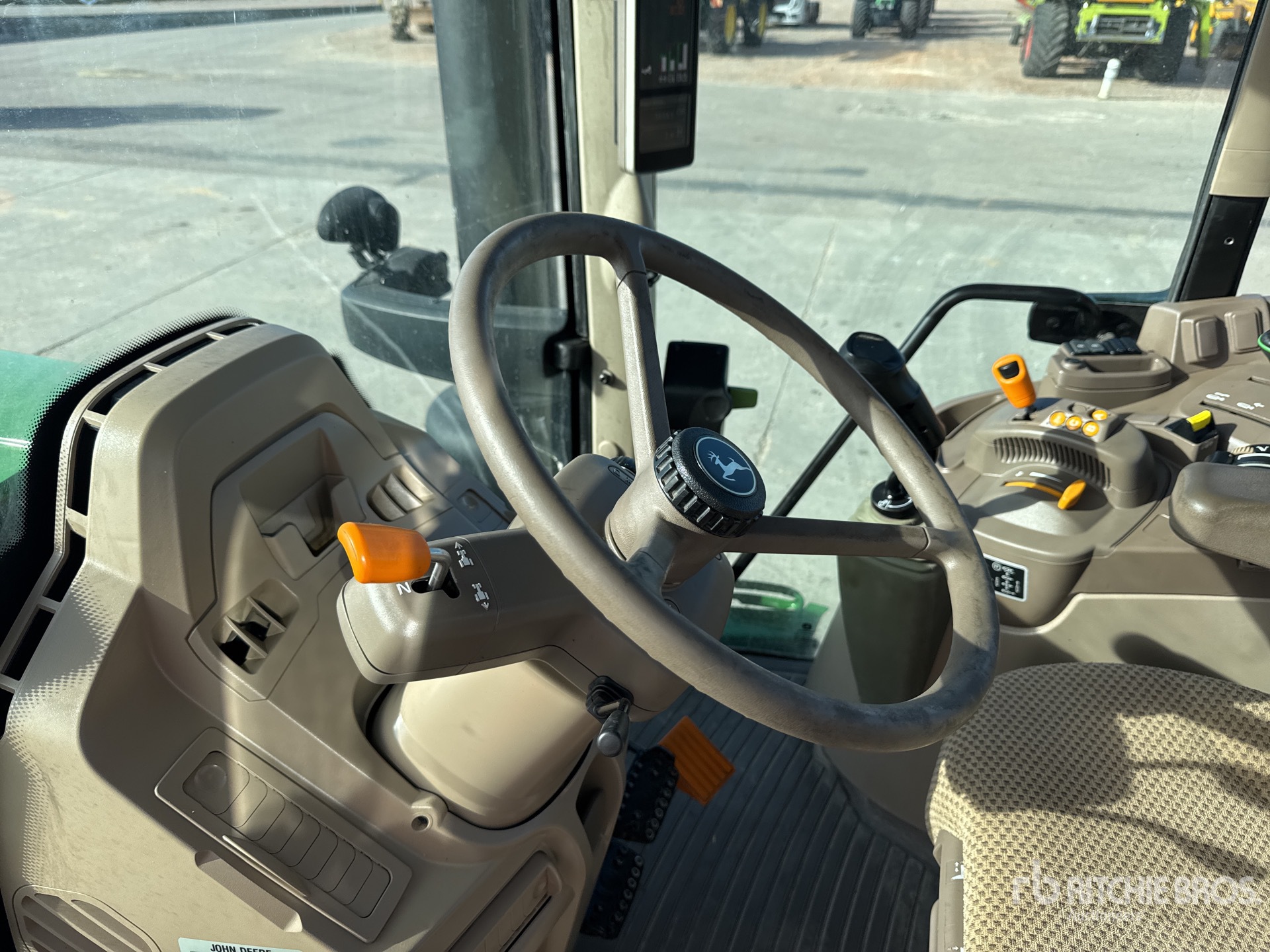 2024 John Deere 6195M