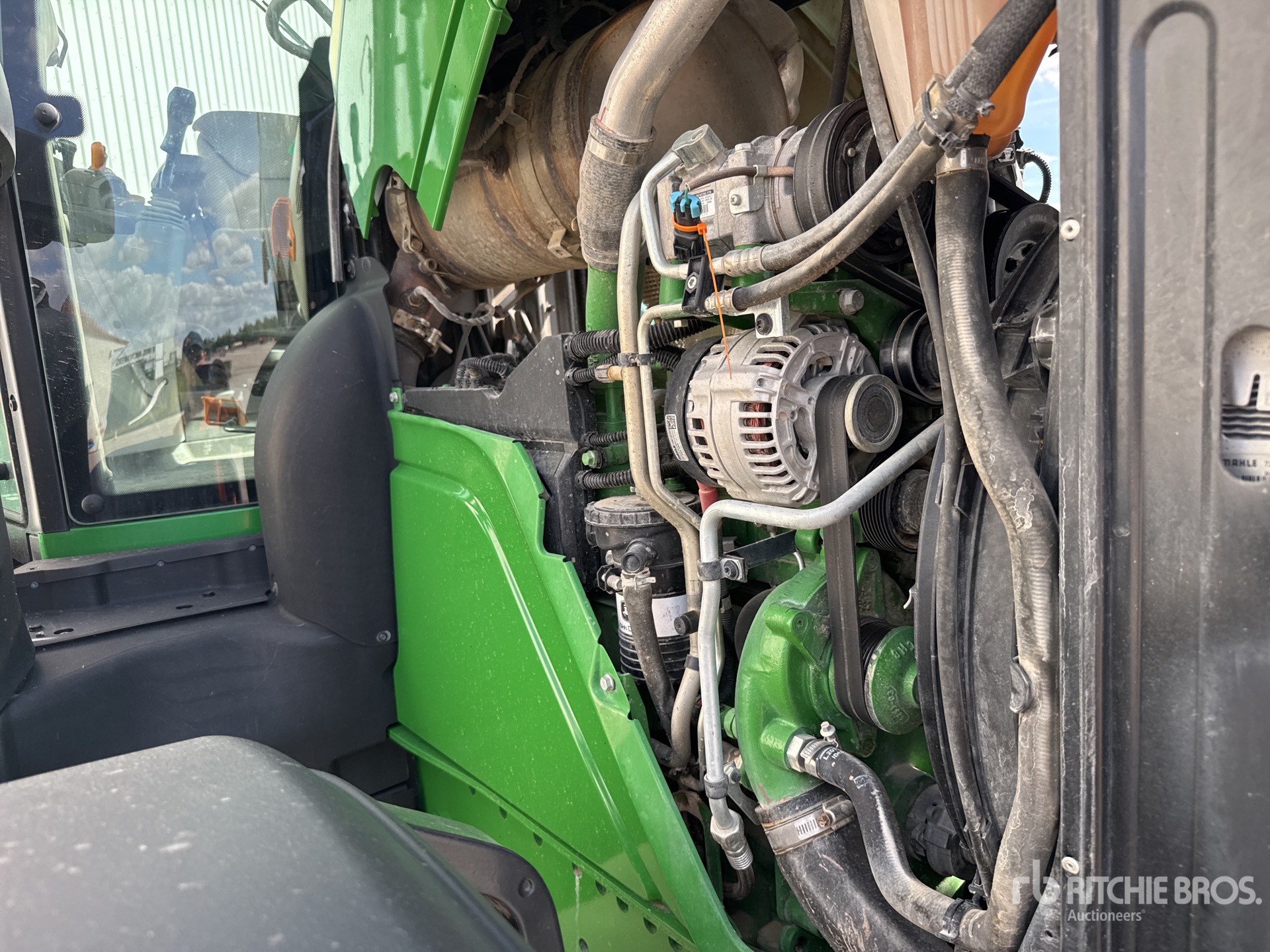 2024 John Deere 6195M