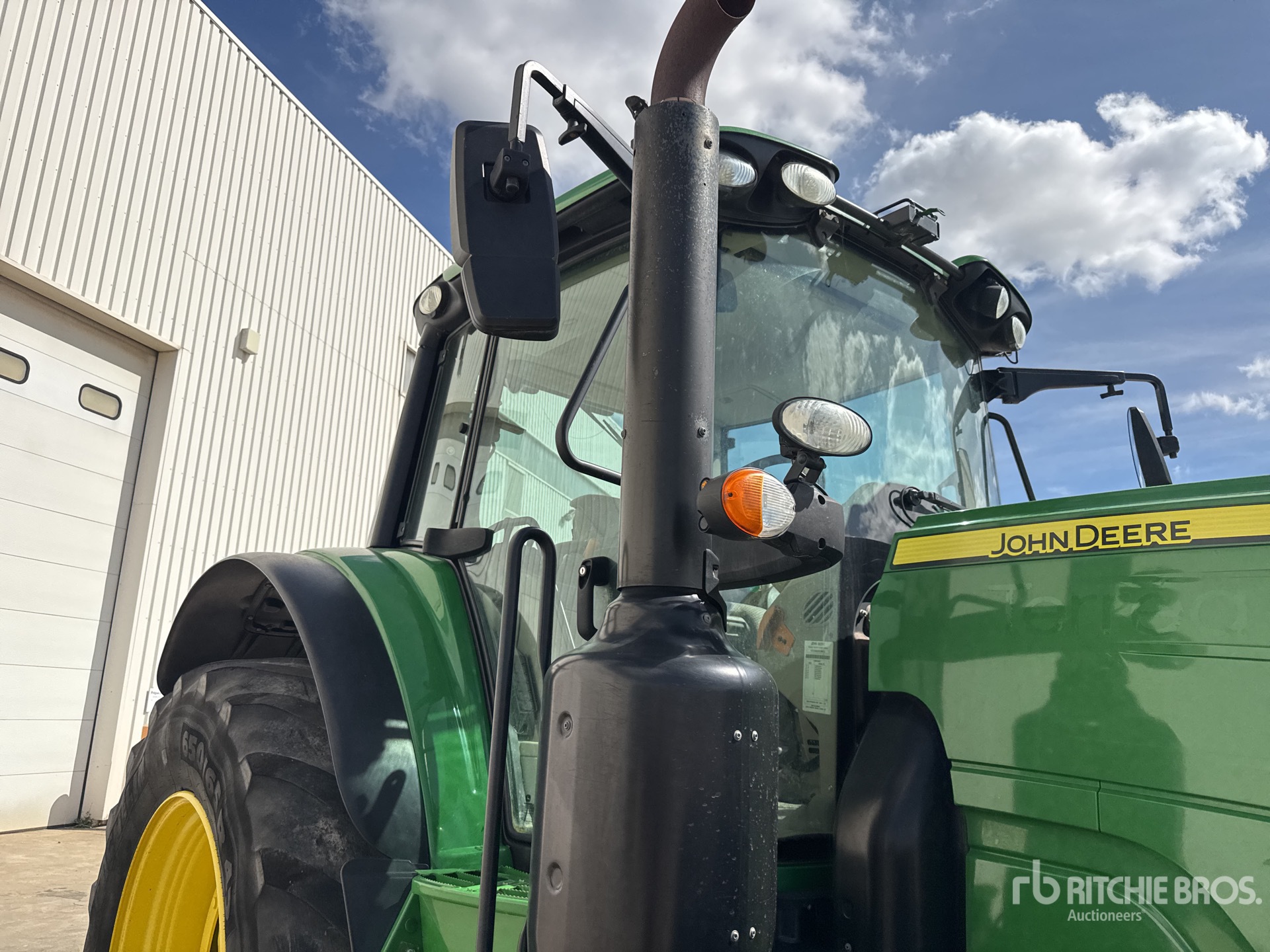 2021 John Deere 6195M COMMAND Q