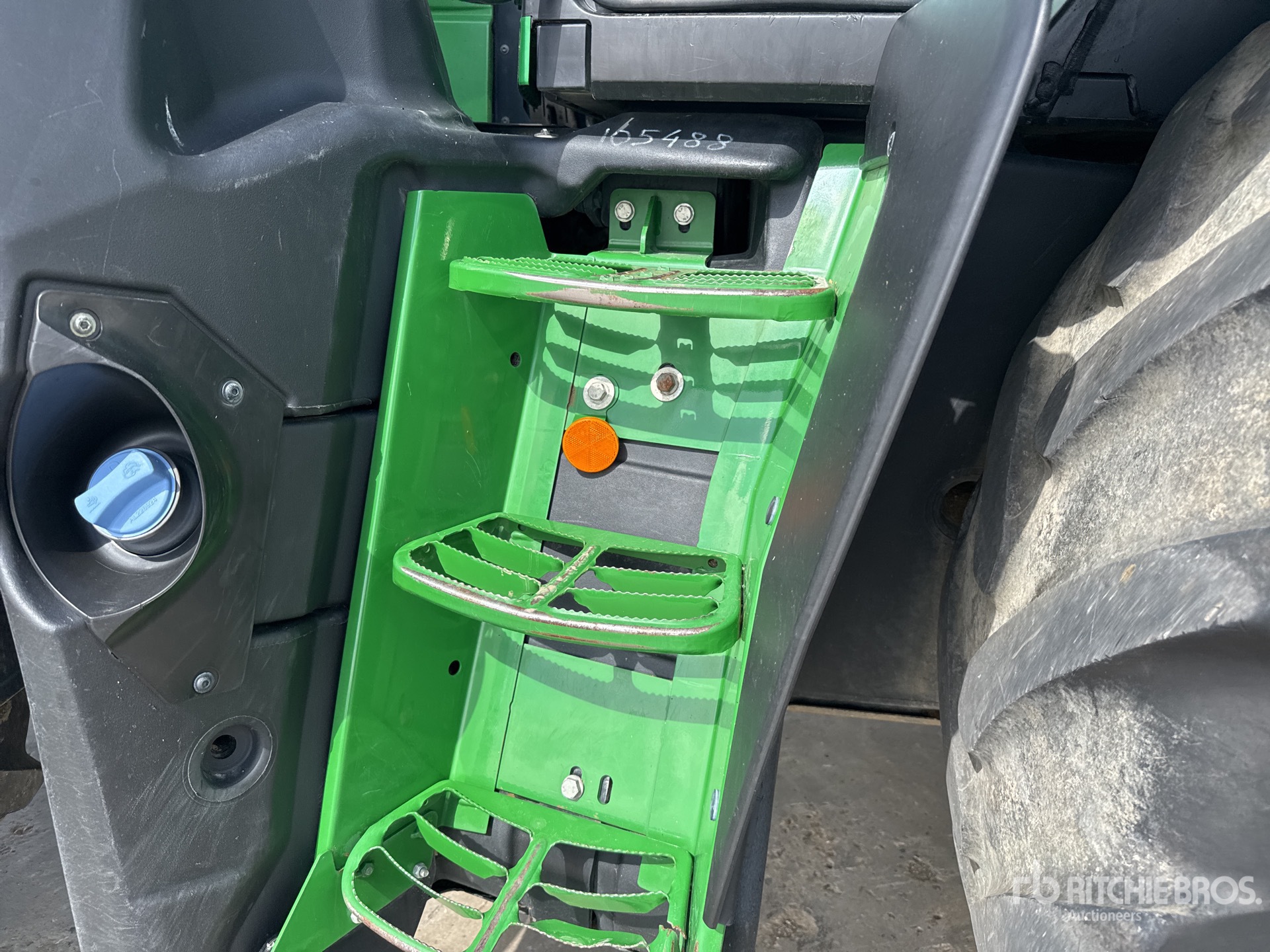 2021 John Deere 6195M COMMAND Q
