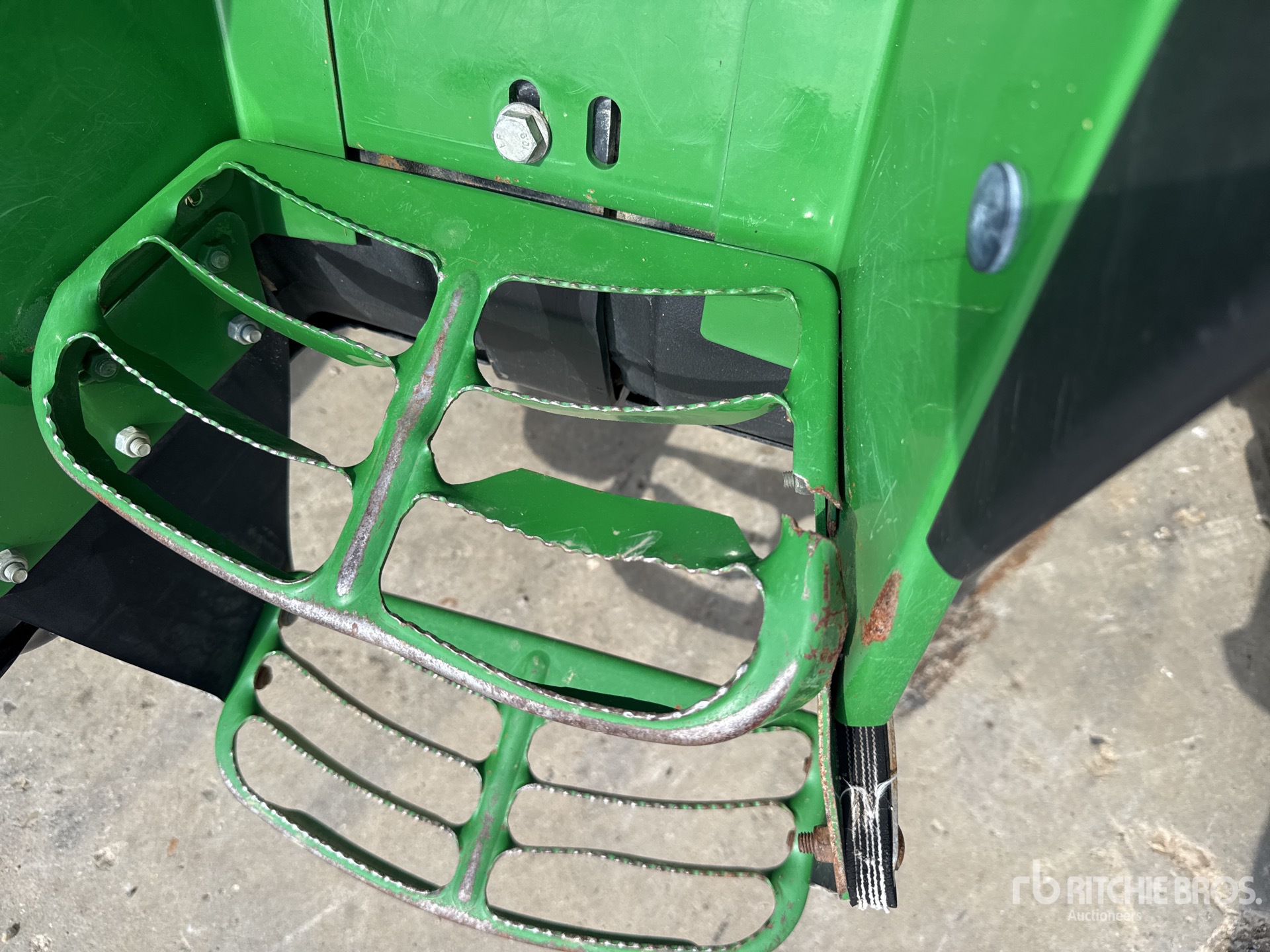 2021 John Deere 6195M COMMAND Q
