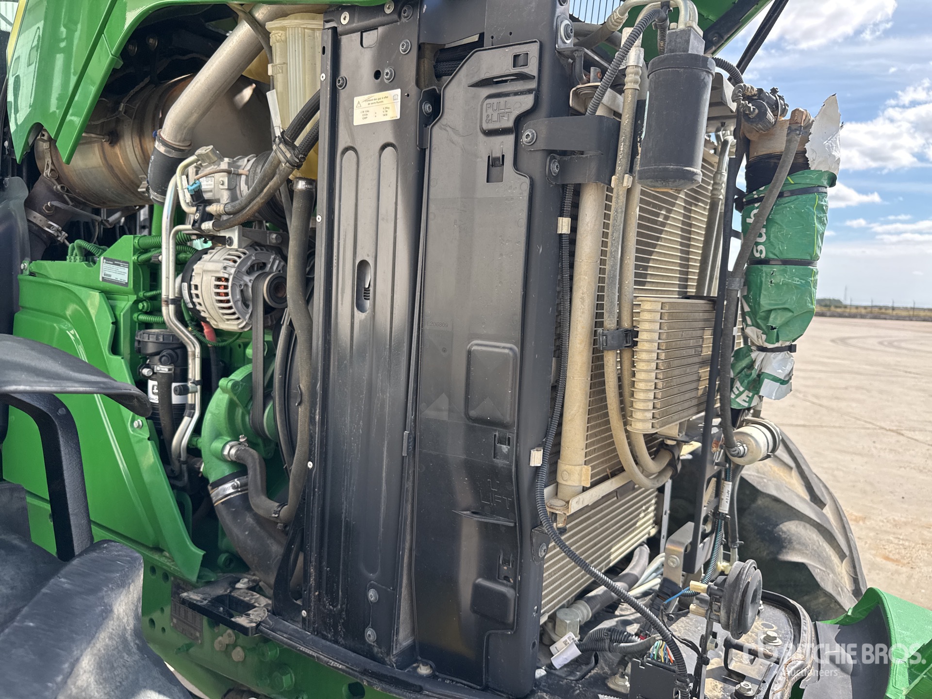 2021 John Deere 6195M COMMAND Q