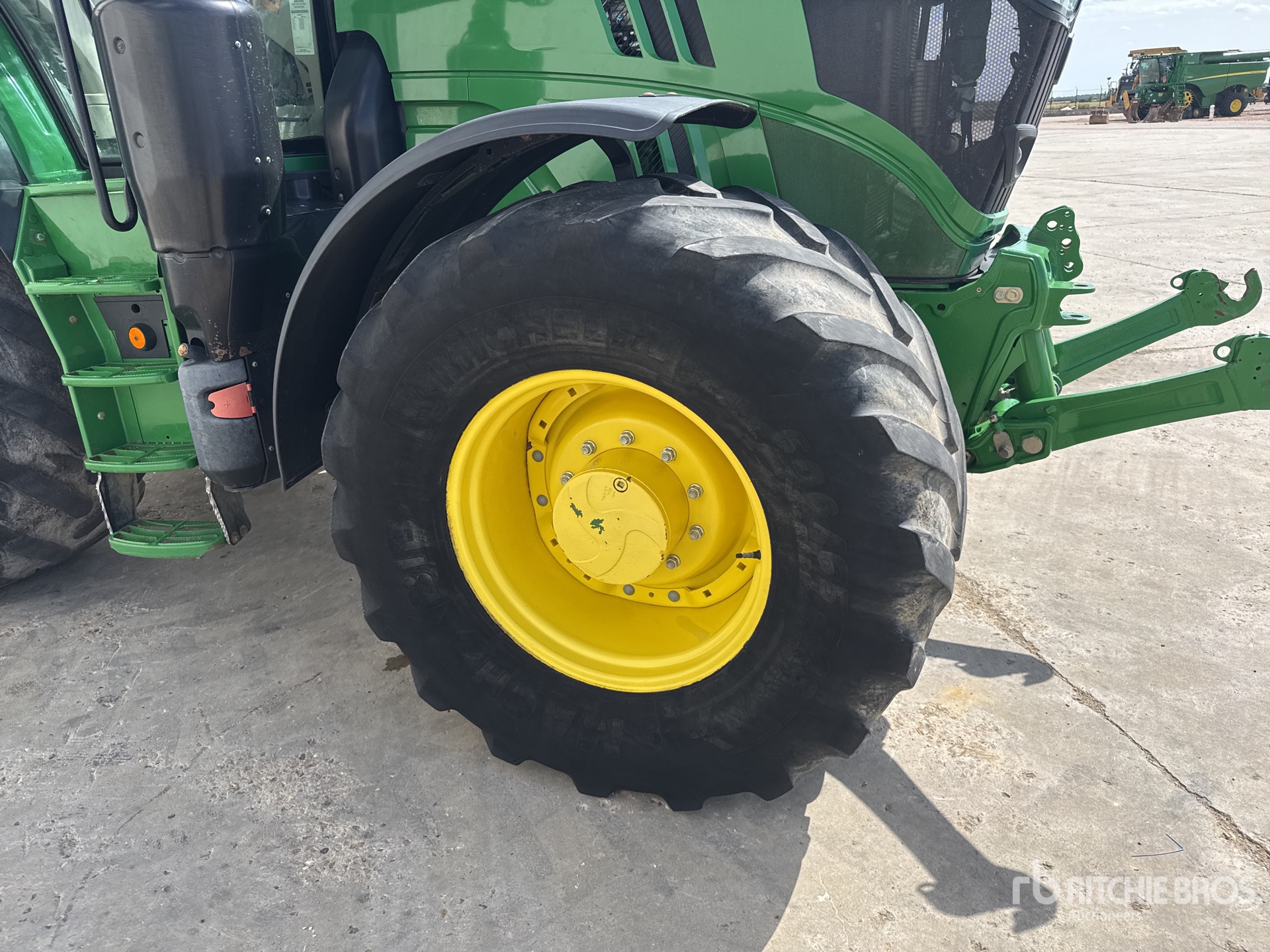 2021 John Deere 6195M COMMAND Q