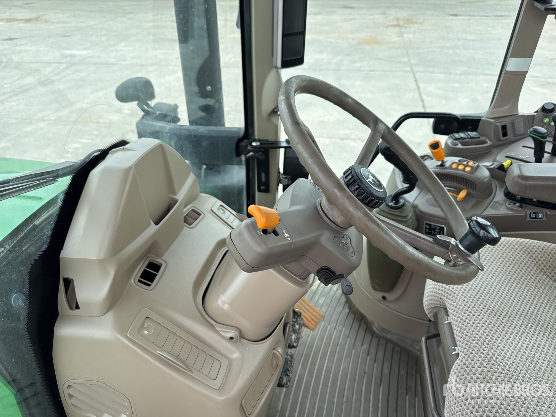 2021 John Deere 6195M COMMAND Q