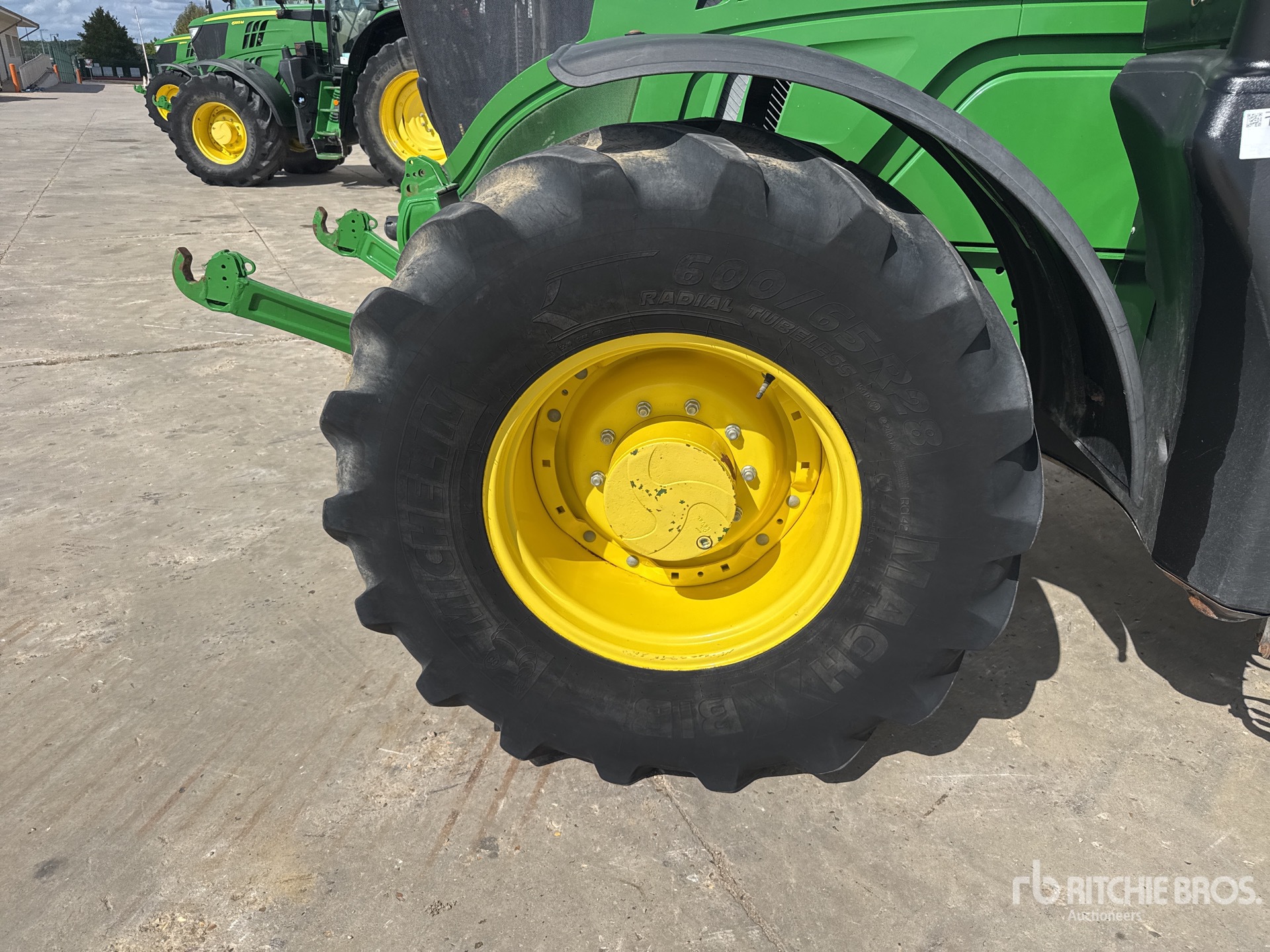 2021 John Deere 6195M COMMAND Q