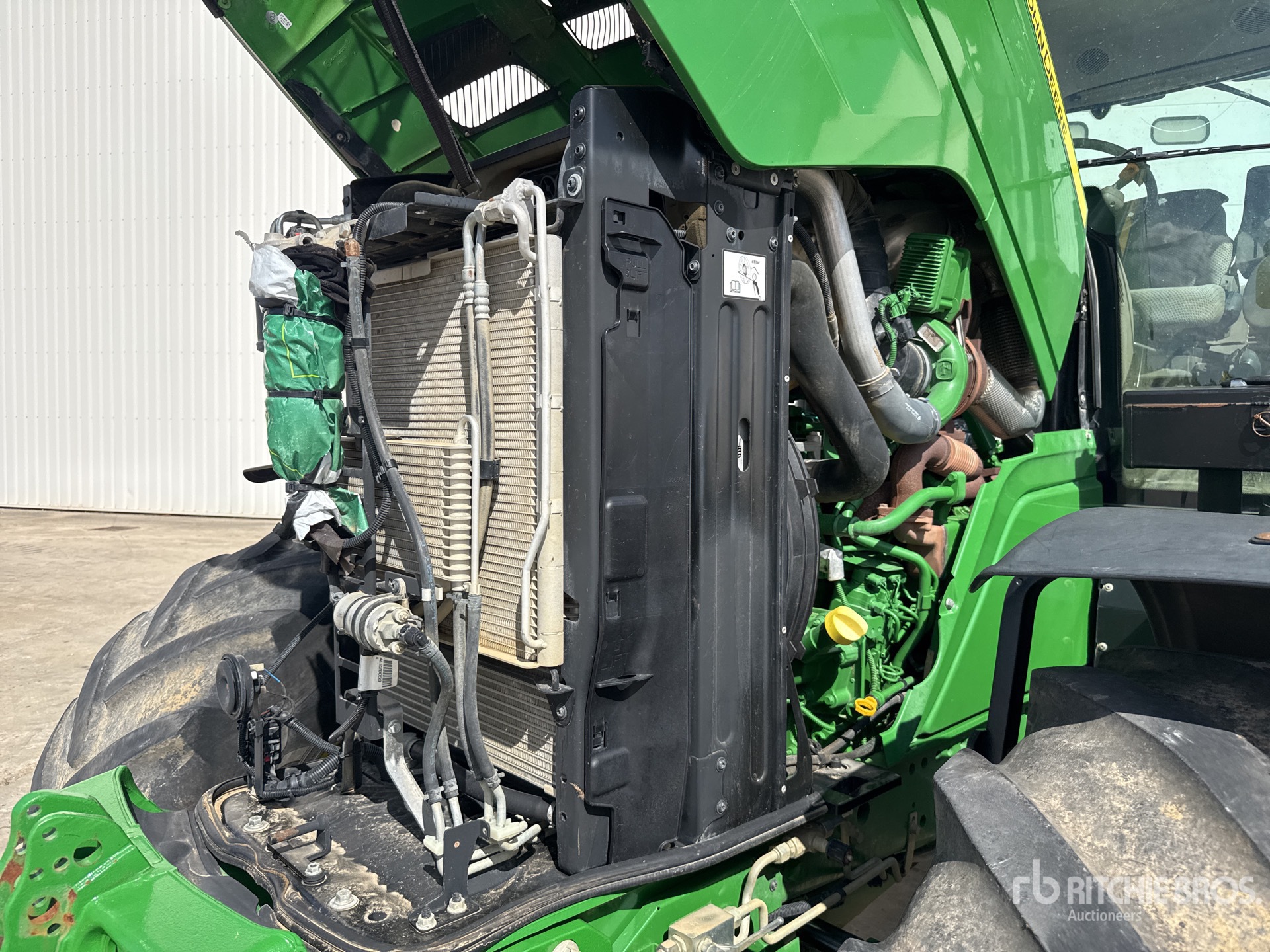 2021 John Deere 6195M COMMAND Q