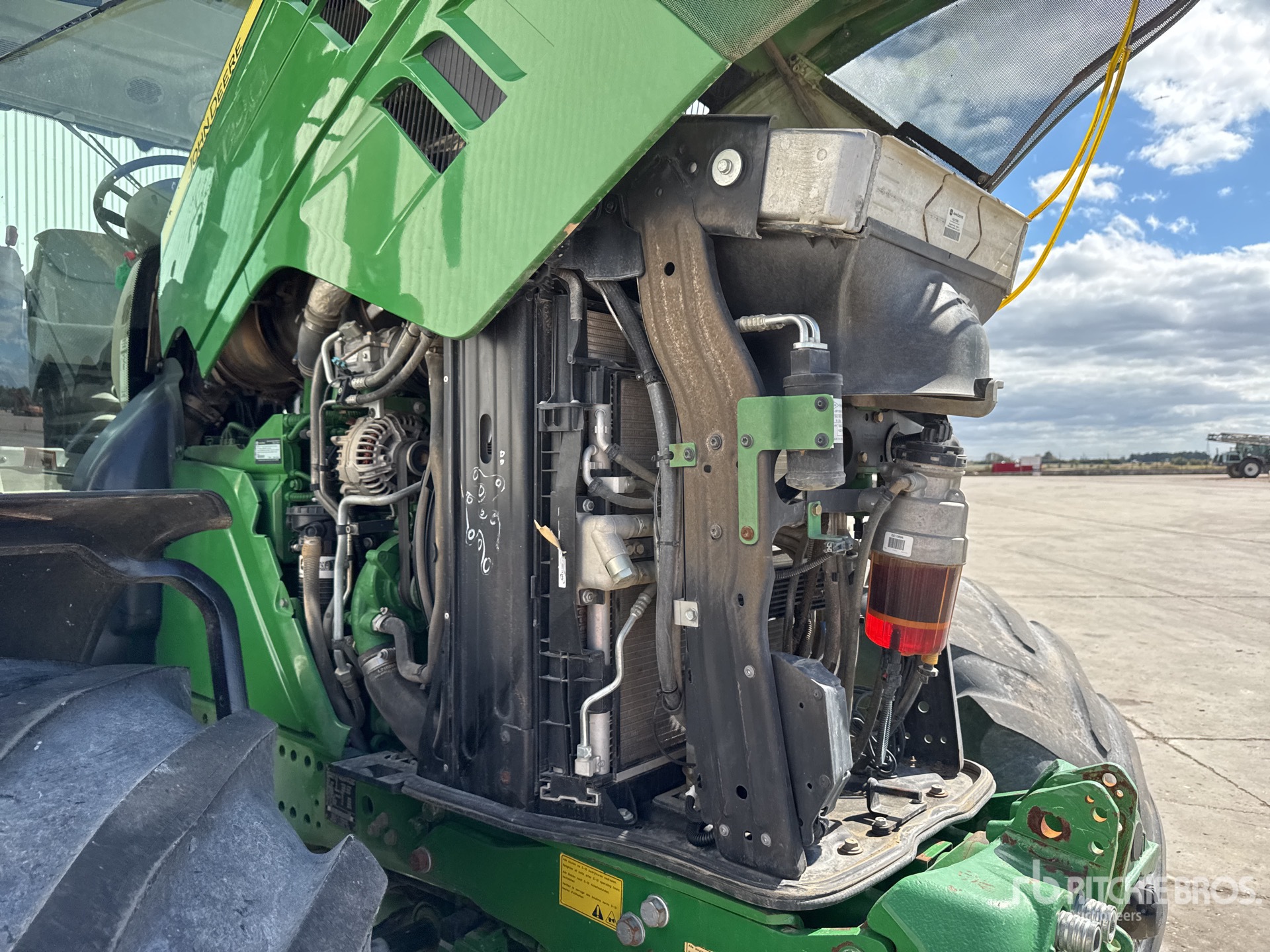 2016 John Deere 6175R AUTO POWE