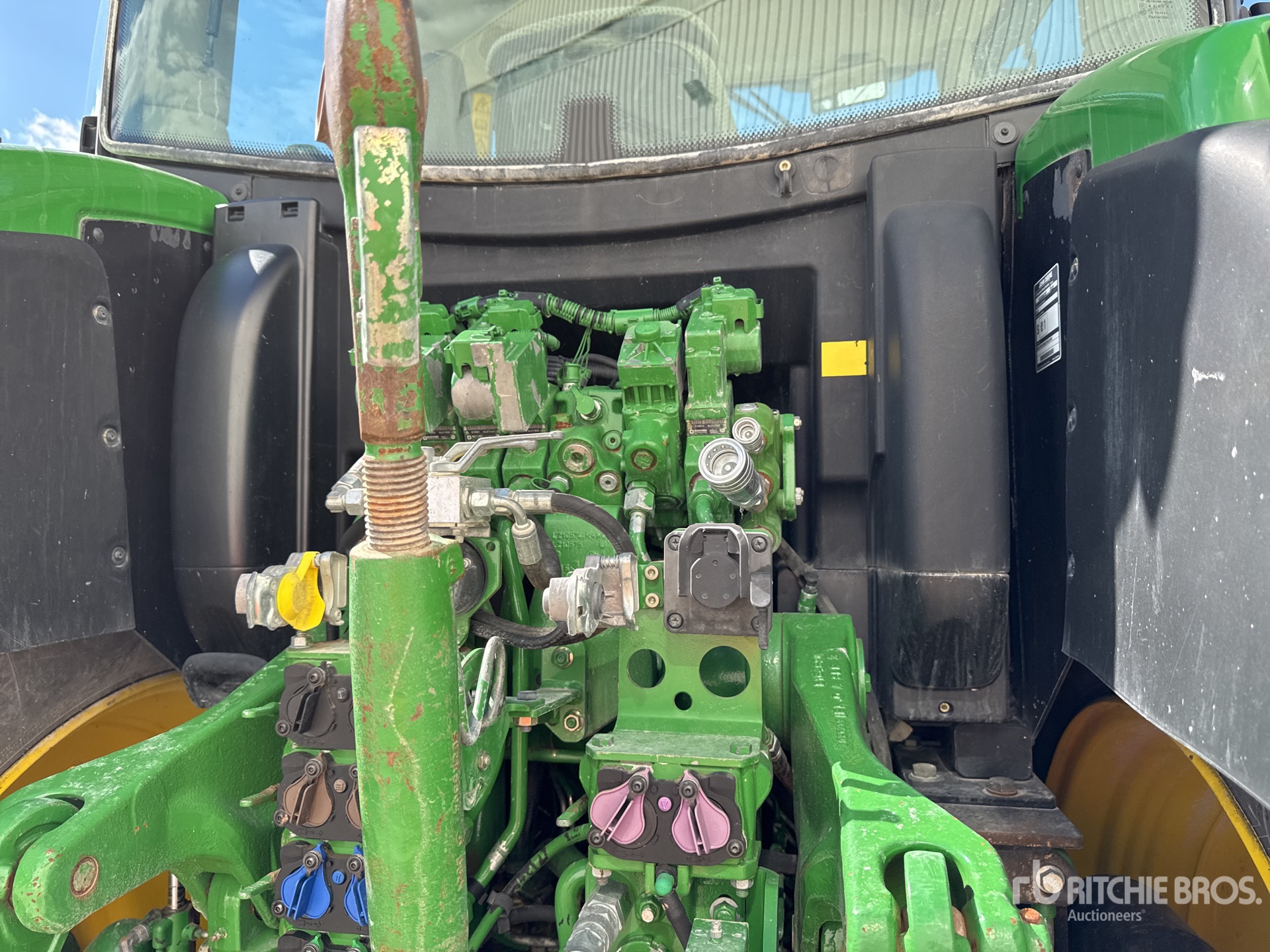 2016 John Deere 6175R AUTO POWE