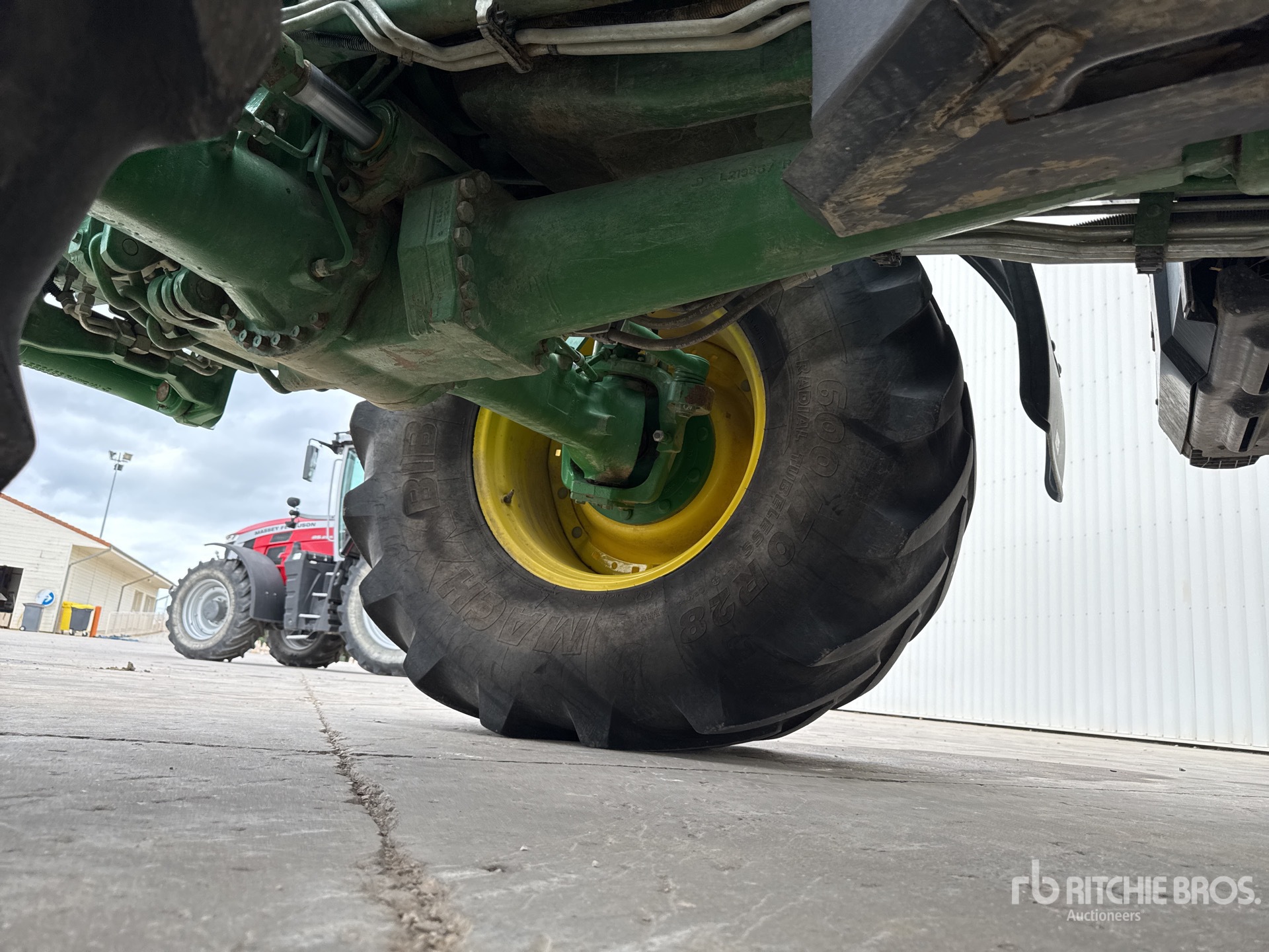 2022 John Deere 6175R AUTO POWE