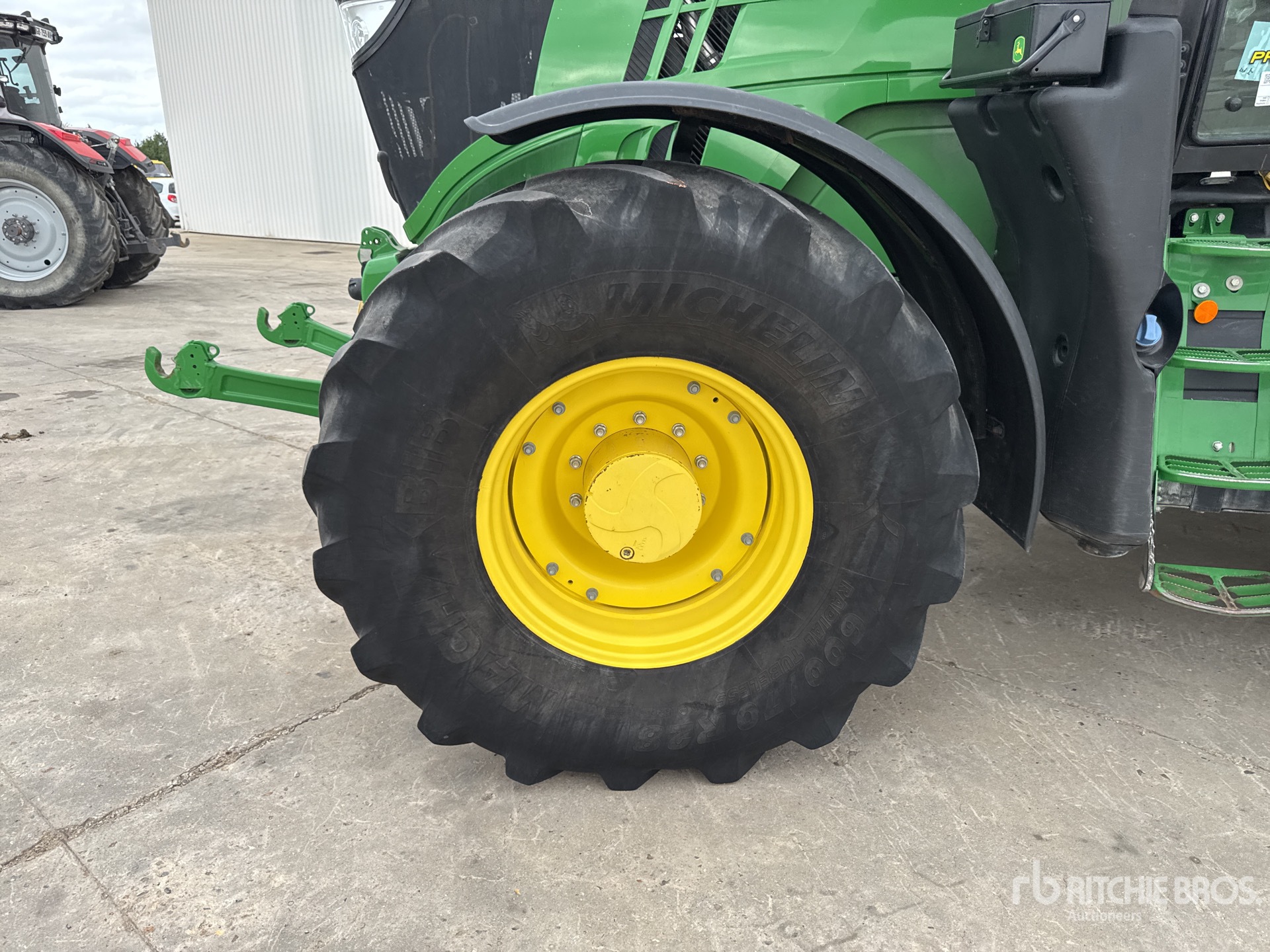 2022 John Deere 6175R AUTO POWE