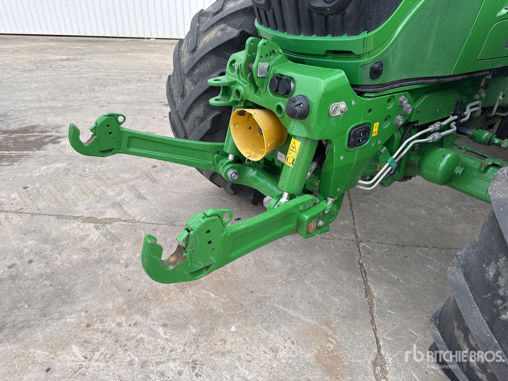 2022 John Deere 6175R AUTO POWE