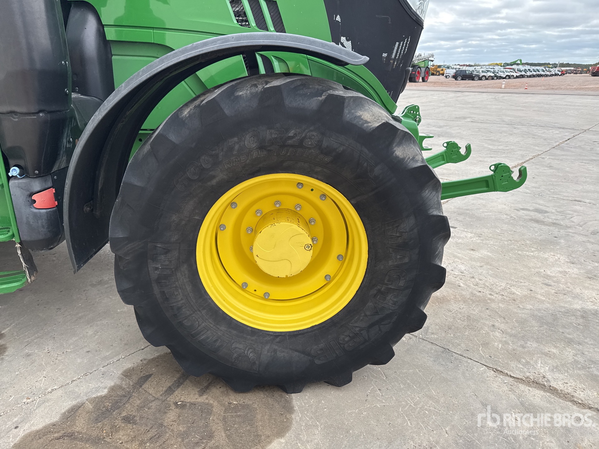 2022 John Deere 6175R AUTO POWE
