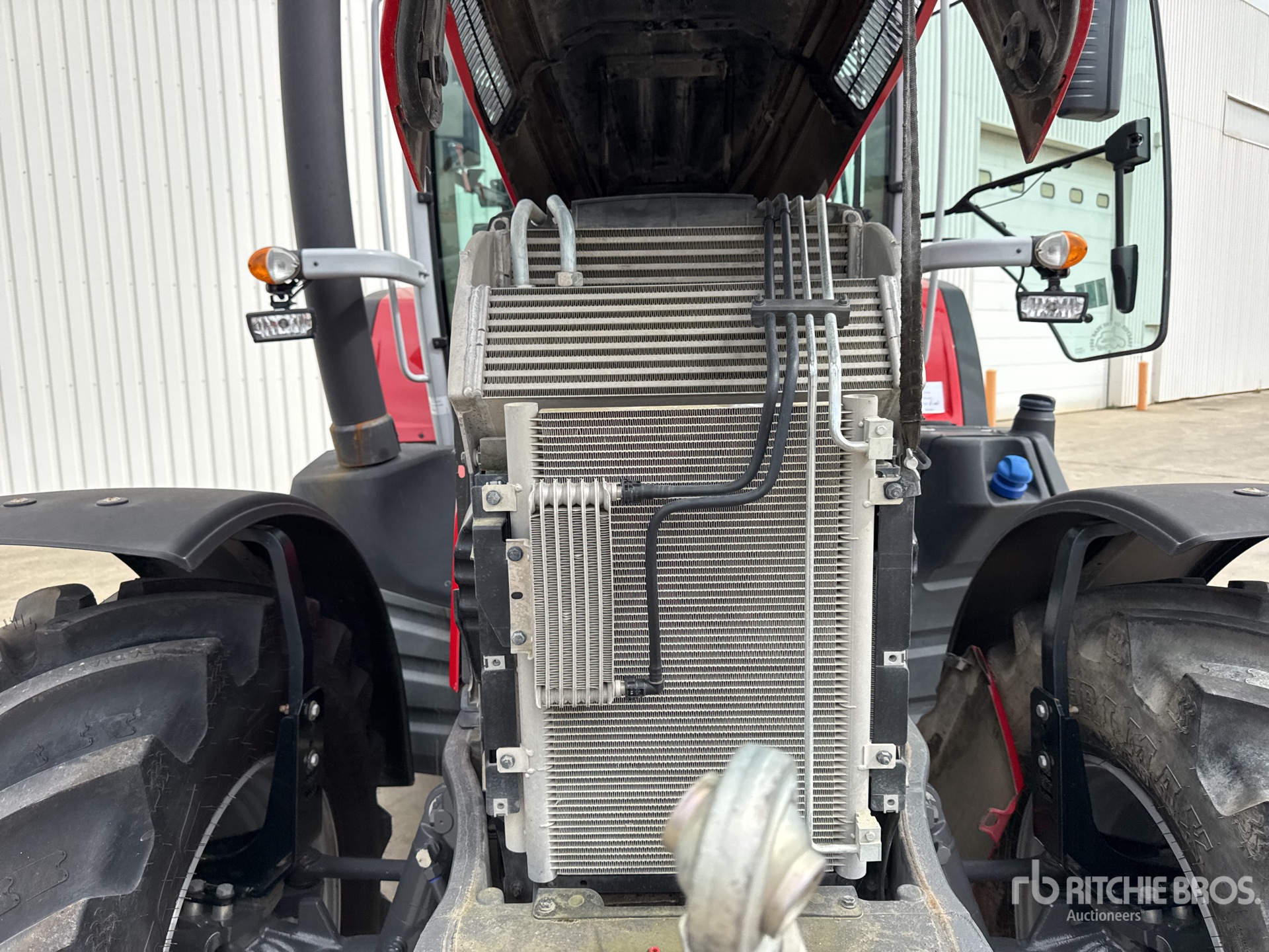 2023 Massey Ferguson 8S.205 DYNA-7